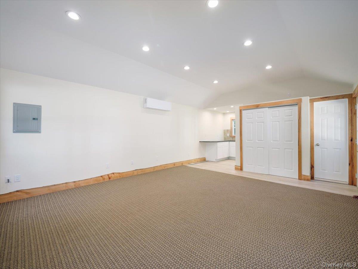 99 Old Western Highway – For Rent photo 5