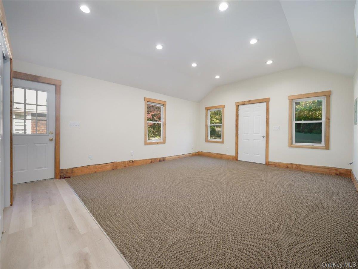 99 Old Western Highway – For Rent photo 3