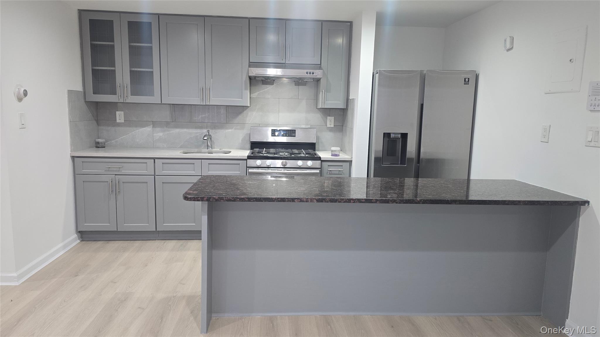 132-18 Avery Avenue, Unit 1A photo 4