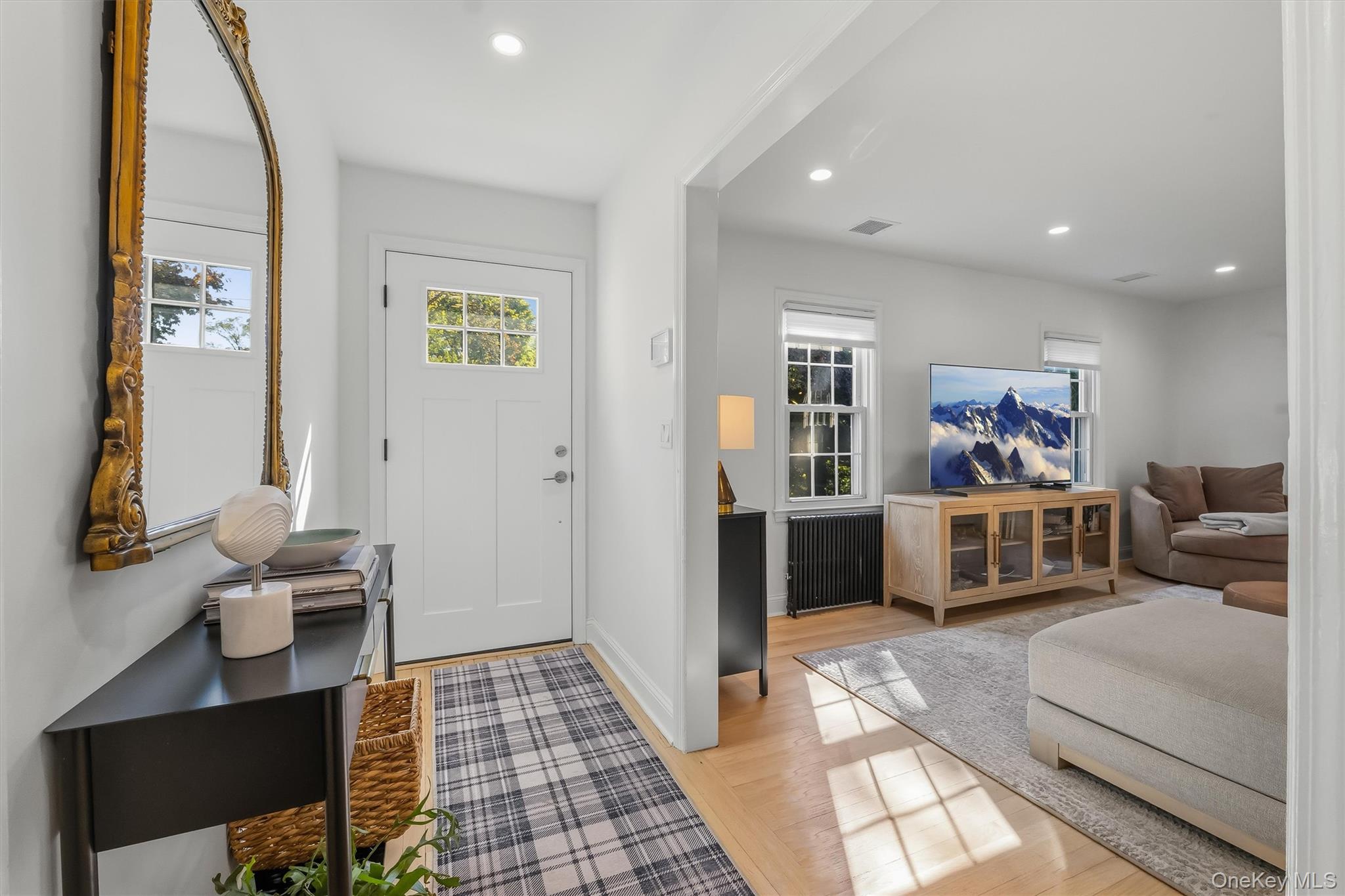 8 Dale Street – For Sale photo 3