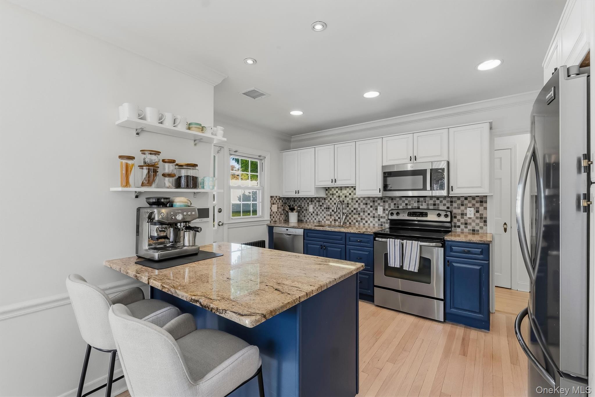 8 Dale Street – For Sale photo 14