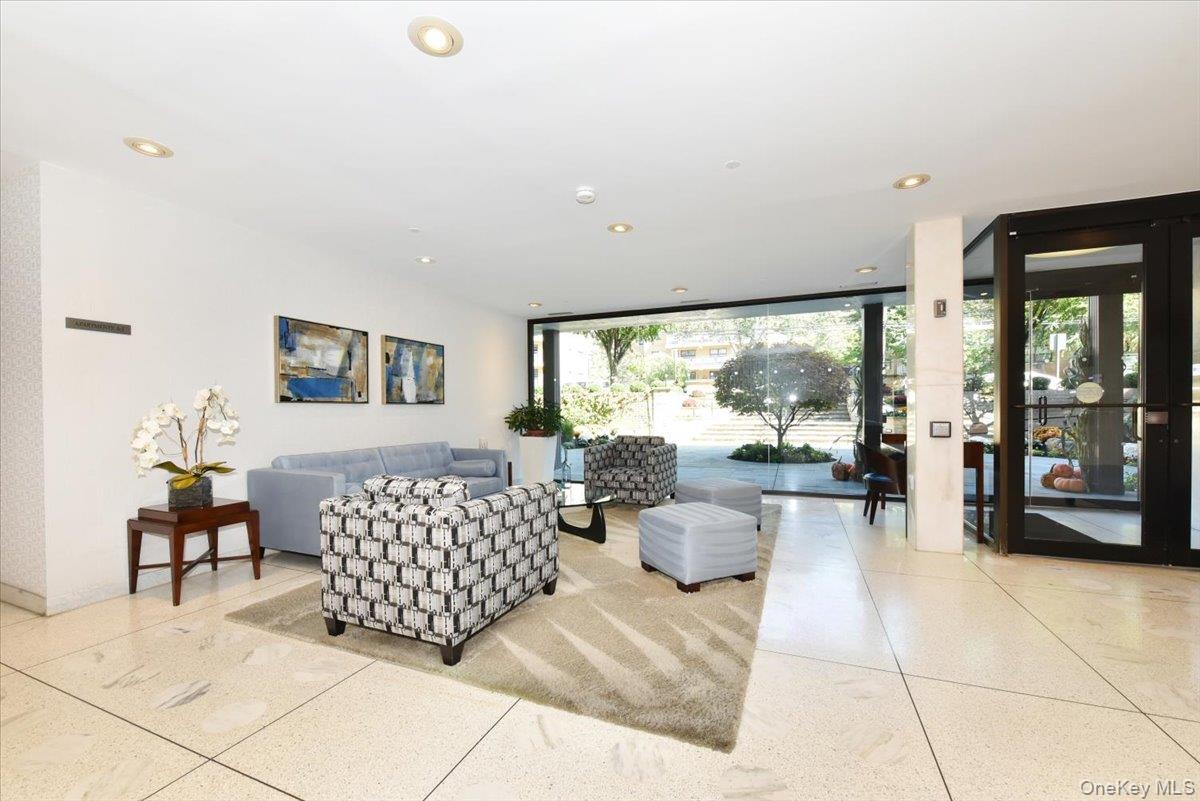 22 Park Place, Unit 4S photo 8