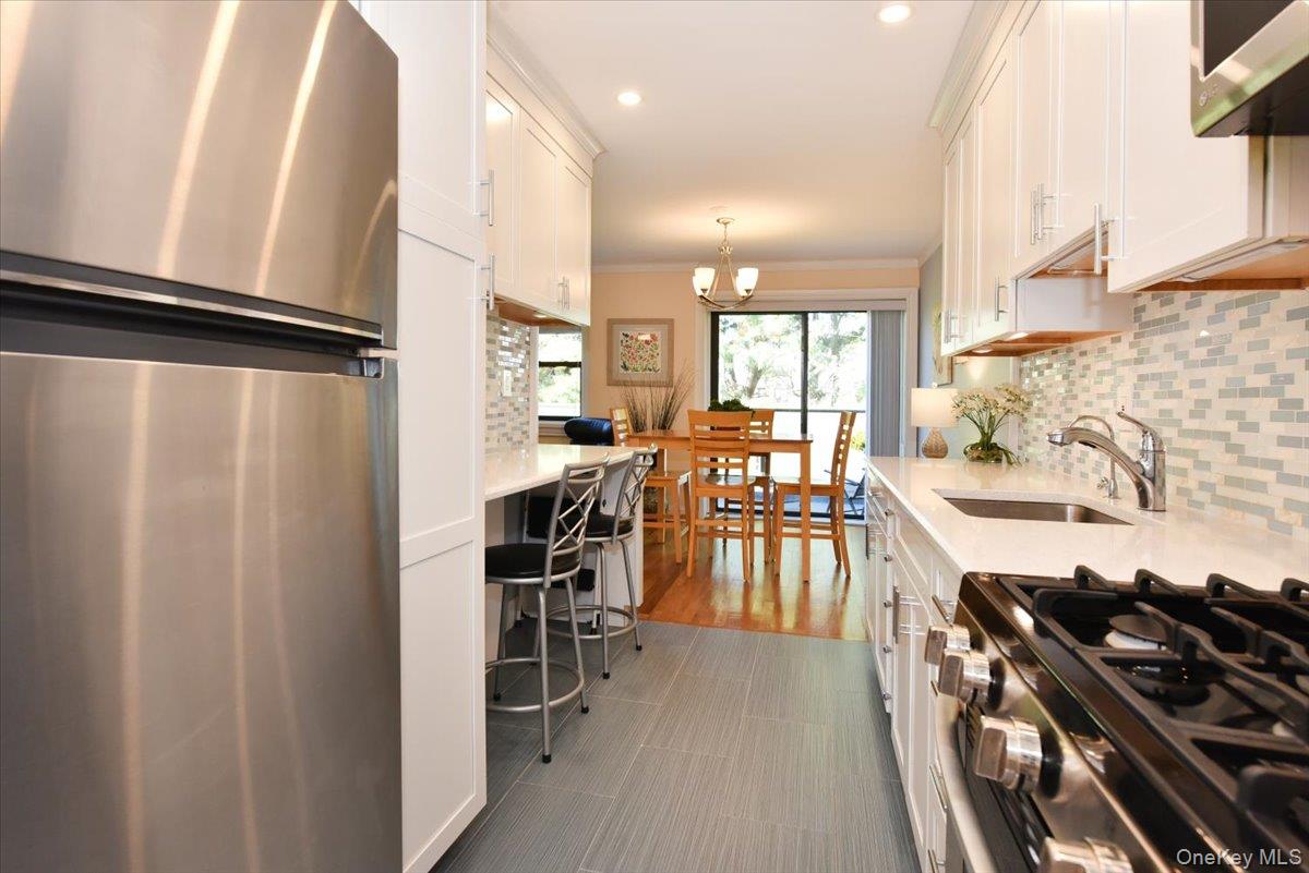 22 Park Place, Unit 4S photo 23