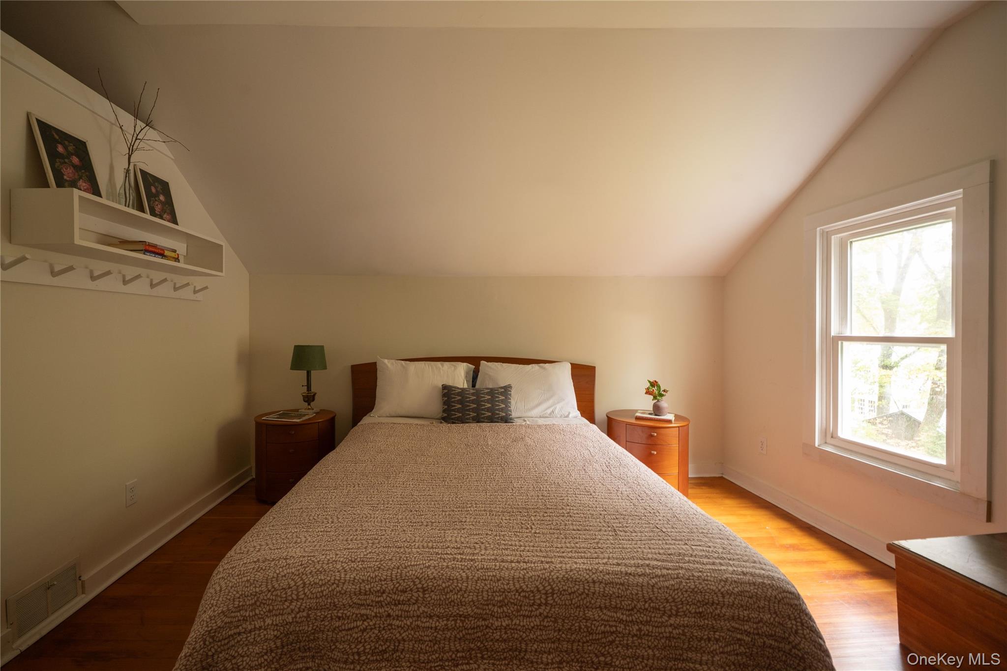 19 Russell Avenue – For Sale photo 11