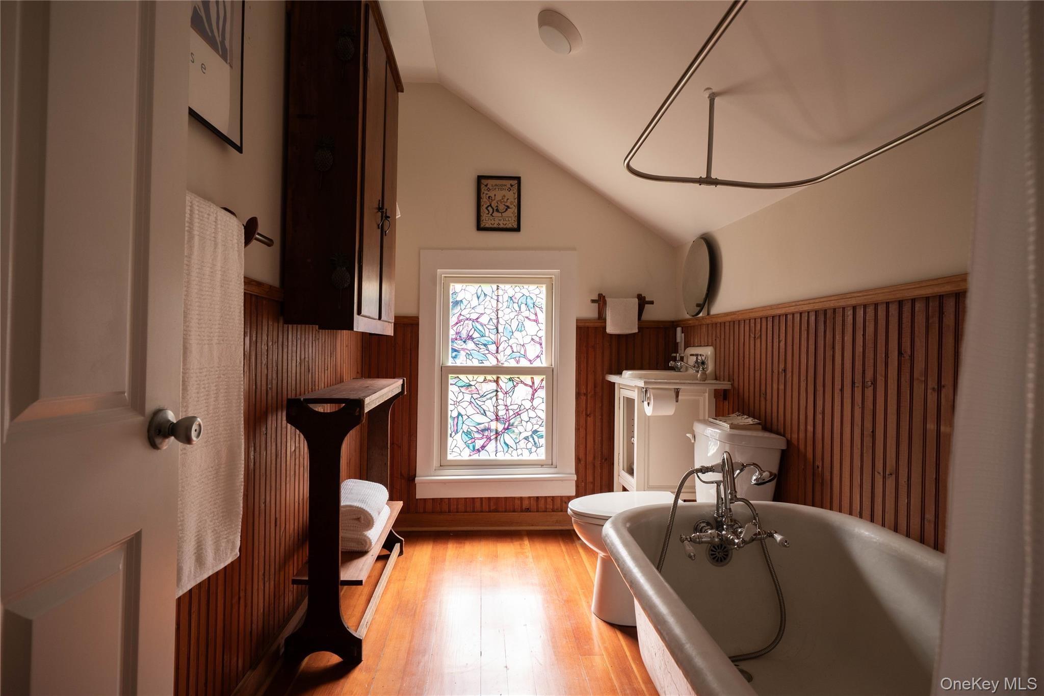 19 Russell Avenue – For Sale photo 13