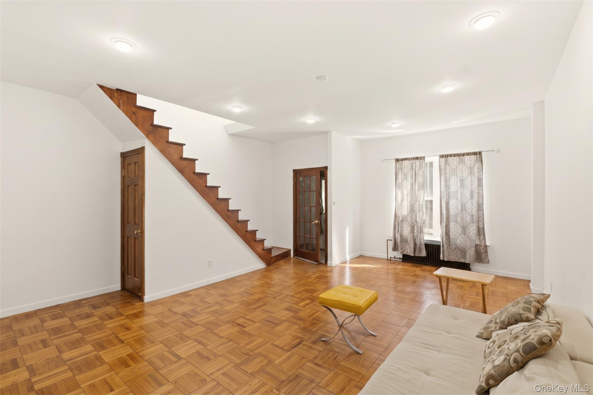 2239 Tiebout Avenue – For Sale photo 4
