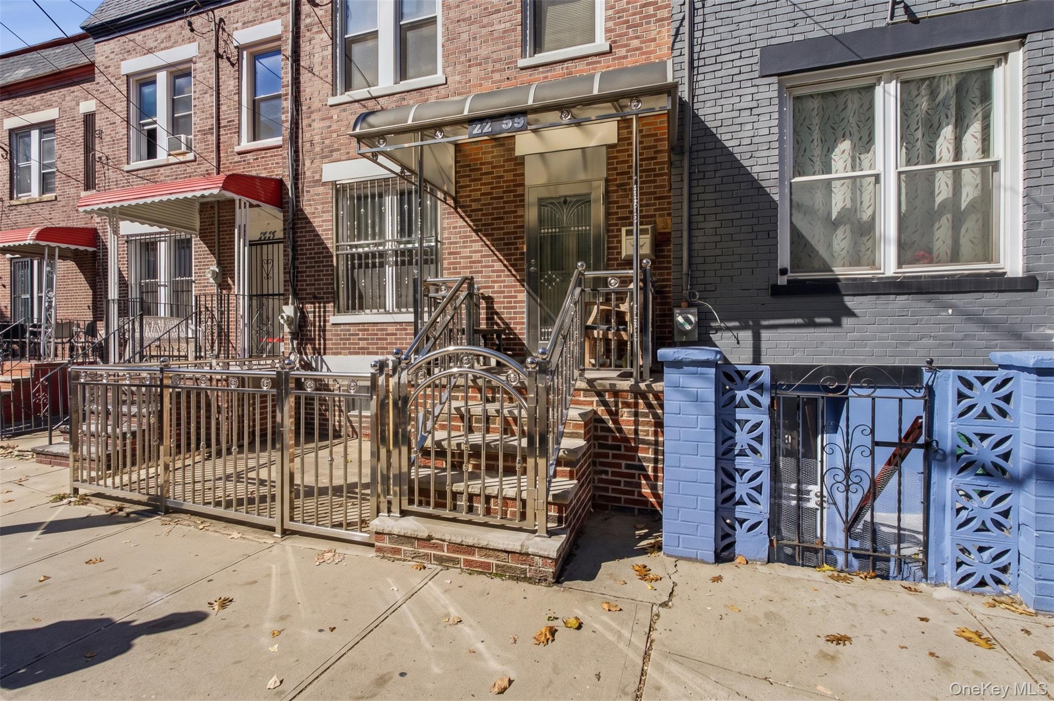 2239 Tiebout Avenue – For Sale photo 2