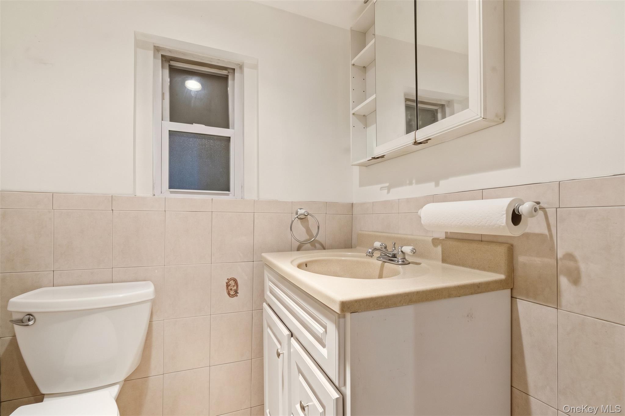 2239 Tiebout Avenue – For Sale photo 12
