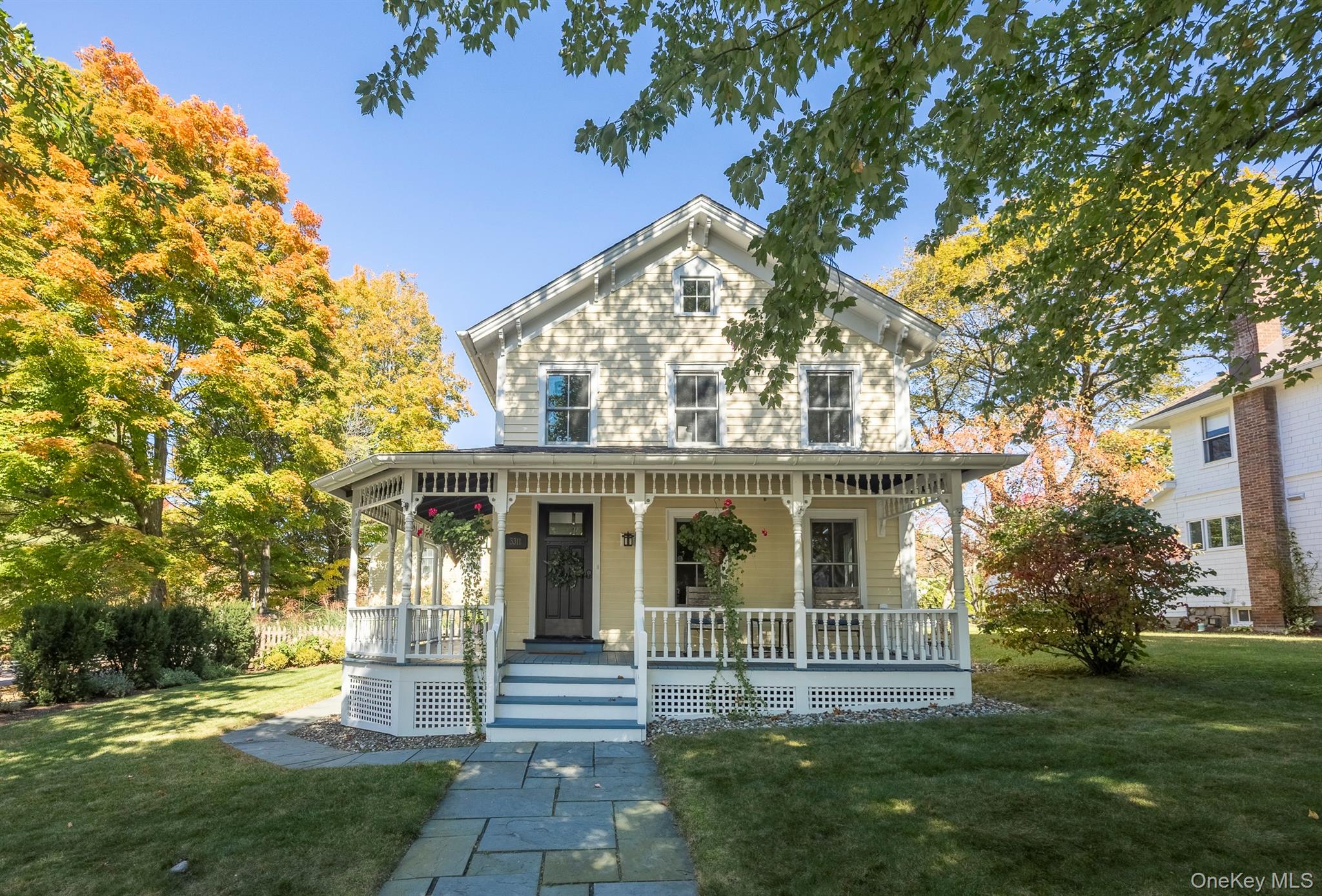 3311 Franklin Avenue – For Sale
