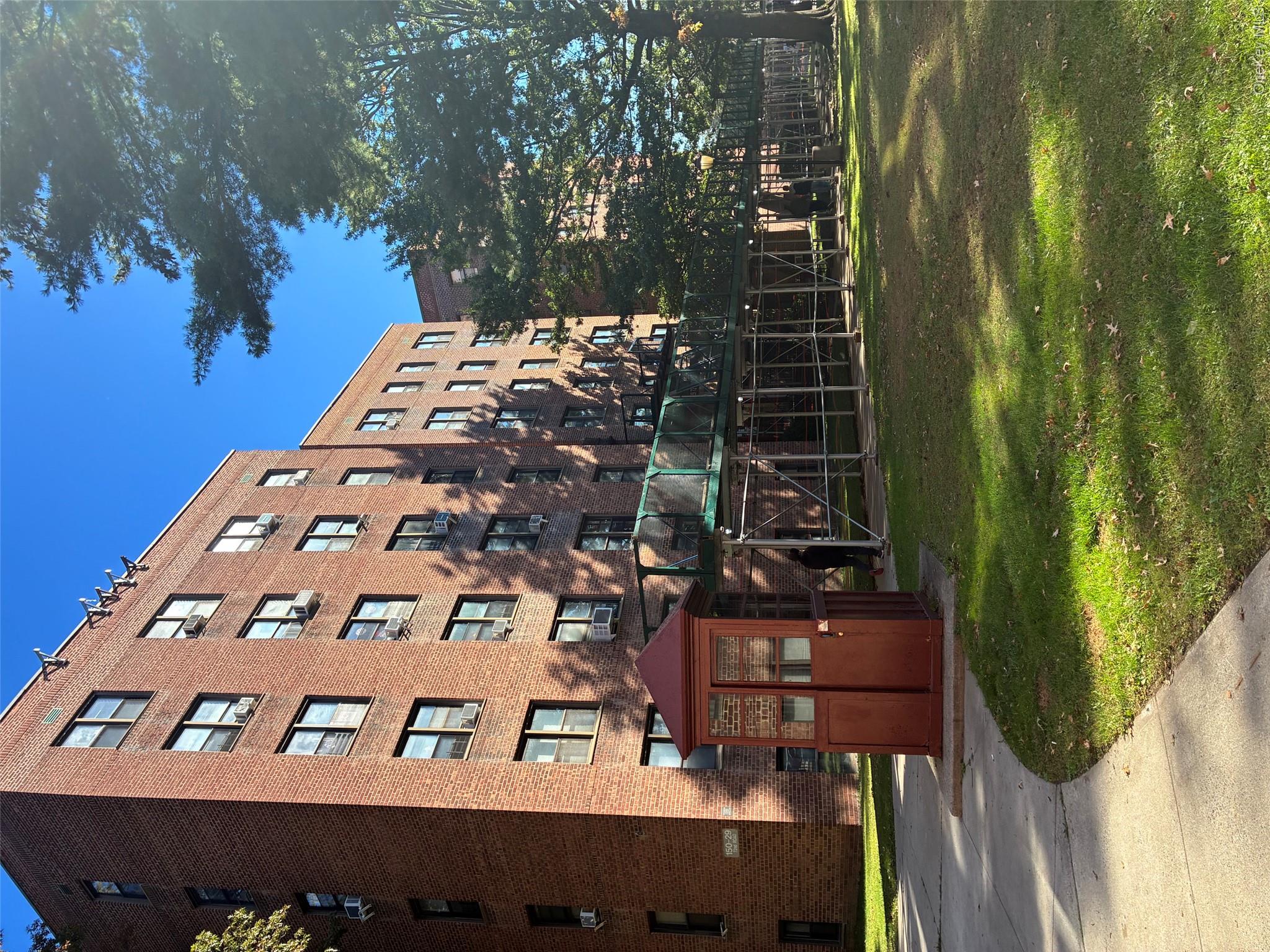 150-29 72RD Flushing, Unit 3K