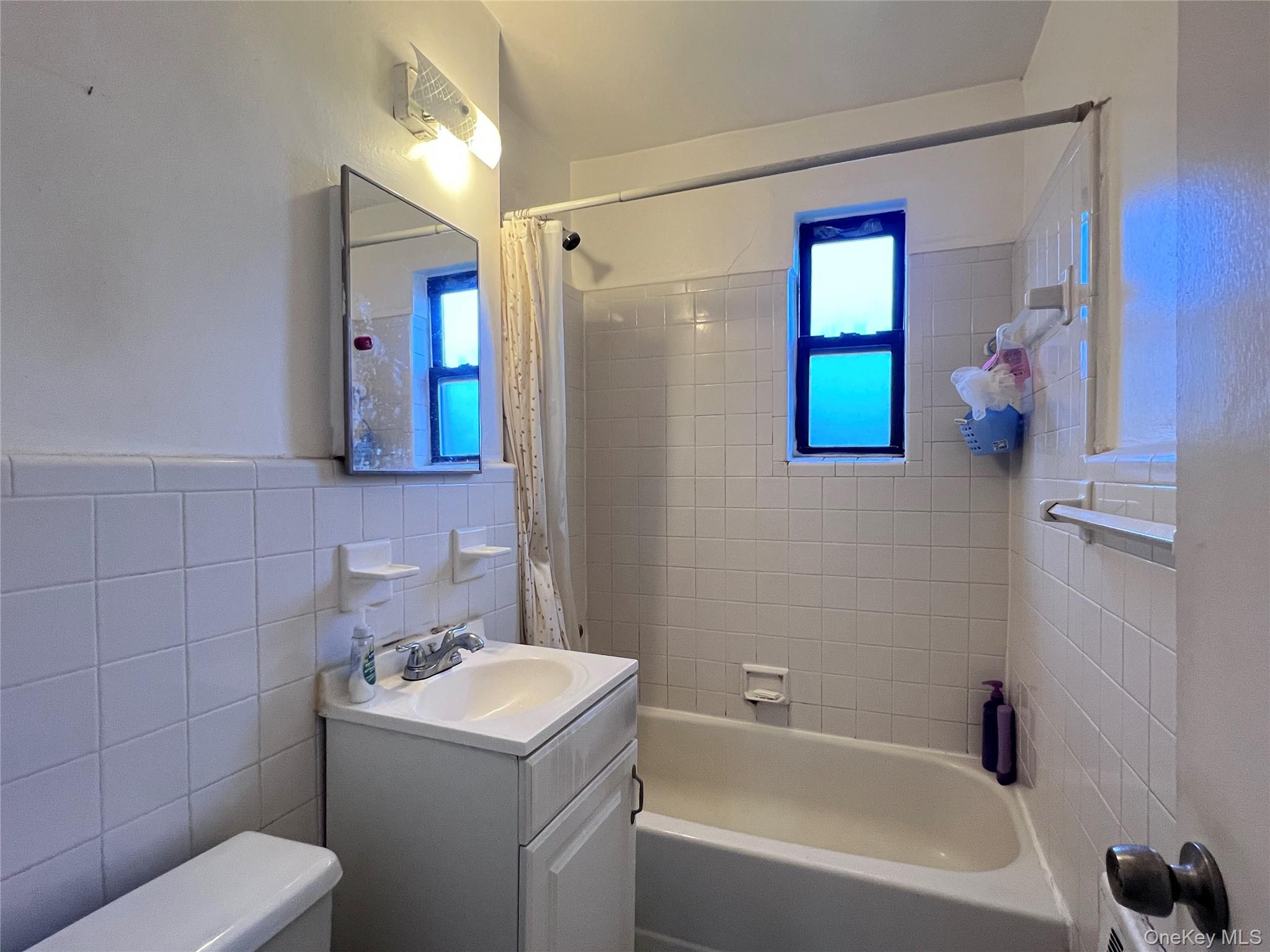196-48 67th Avenue, Unit 2nd Floor photo 10