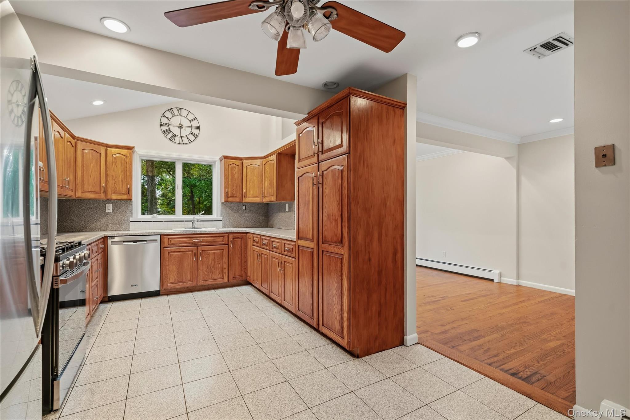15 oak Road – For Sale photo 14