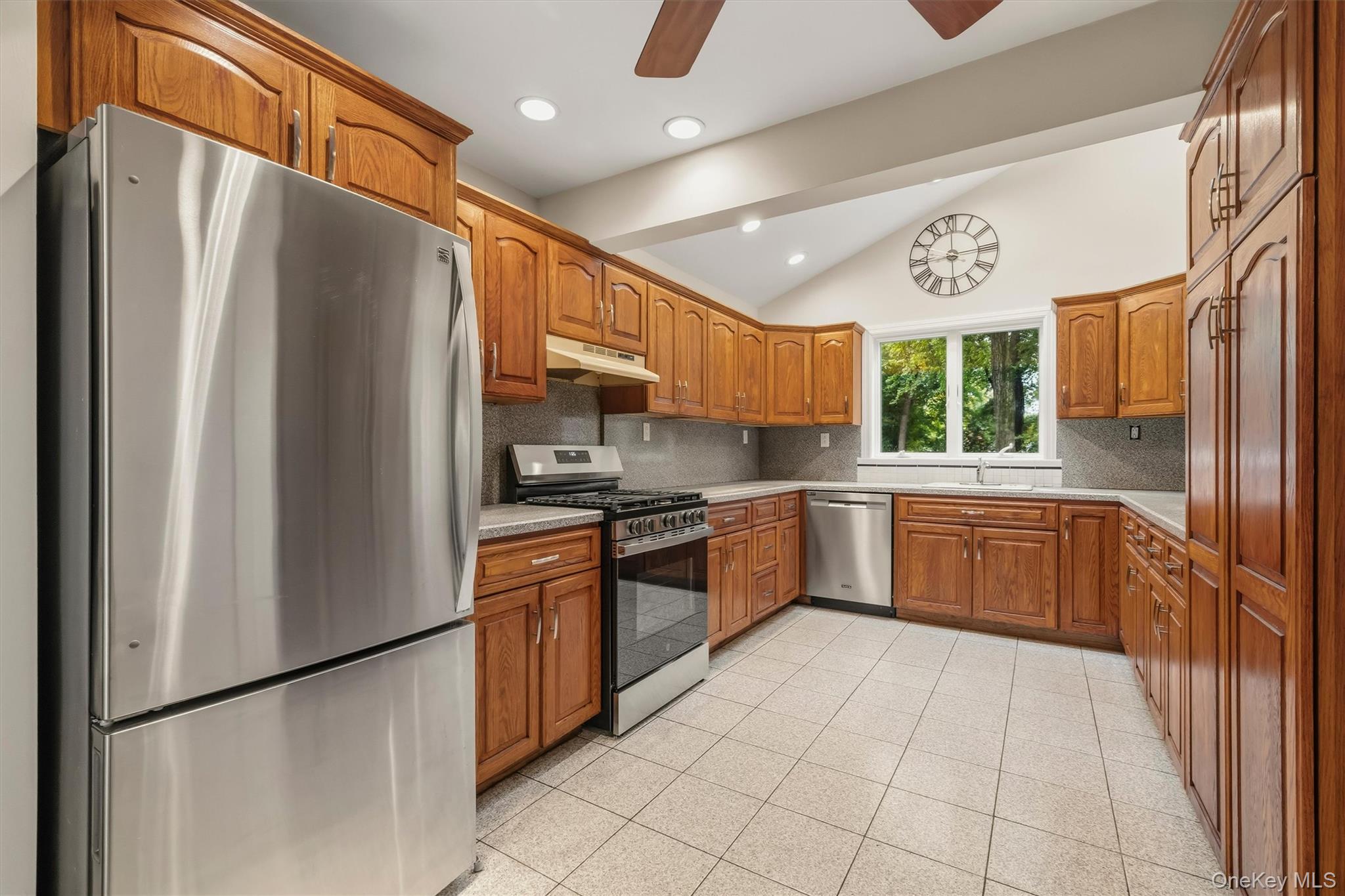 15 oak Road – For Sale photo 15