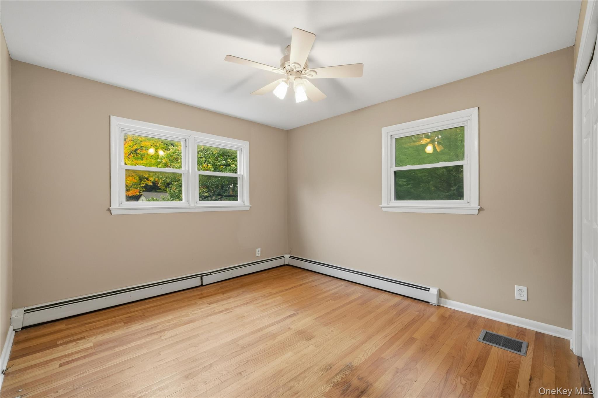 15 oak Road – For Sale photo 24