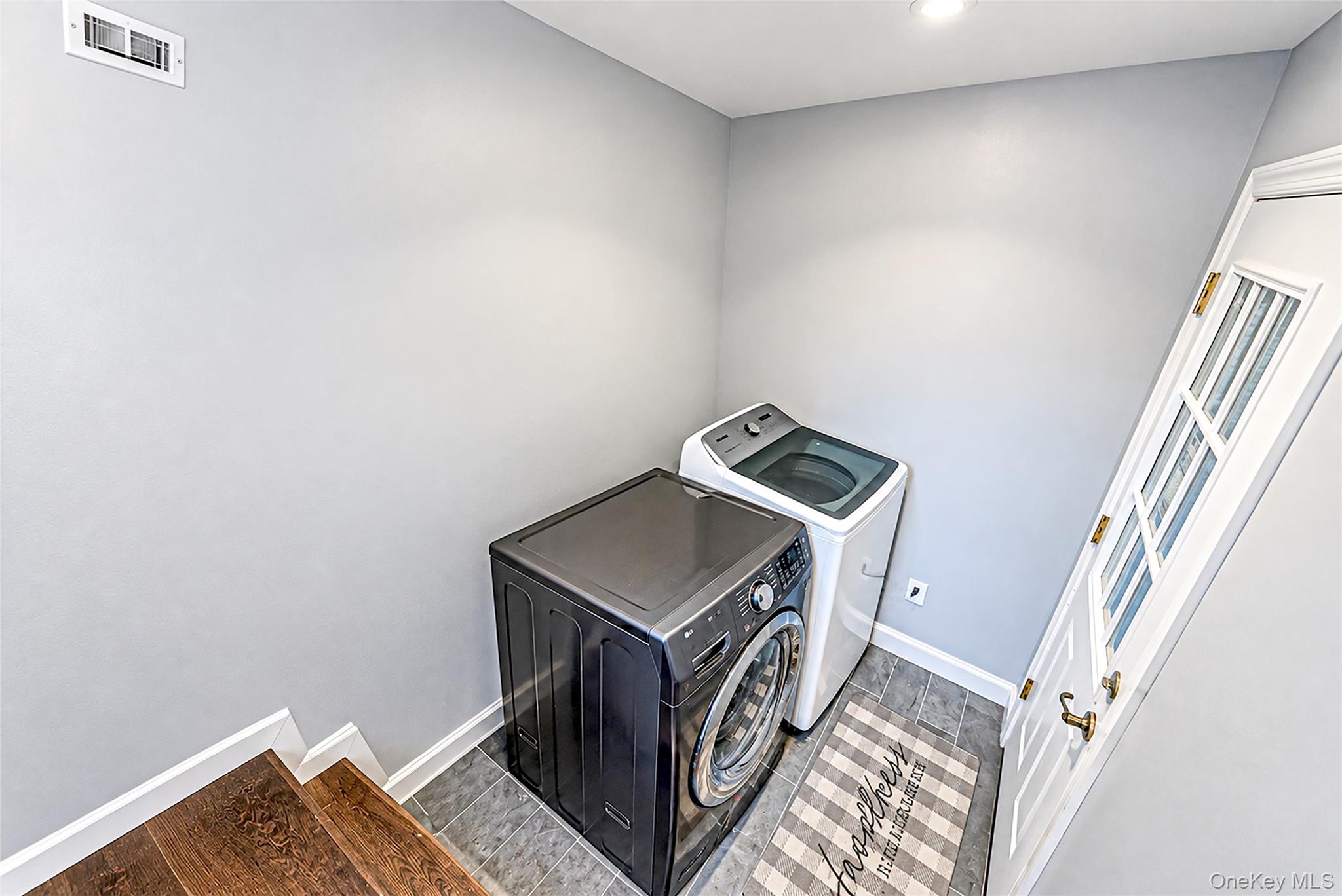 345 Durkee Lane – For Sale photo 31