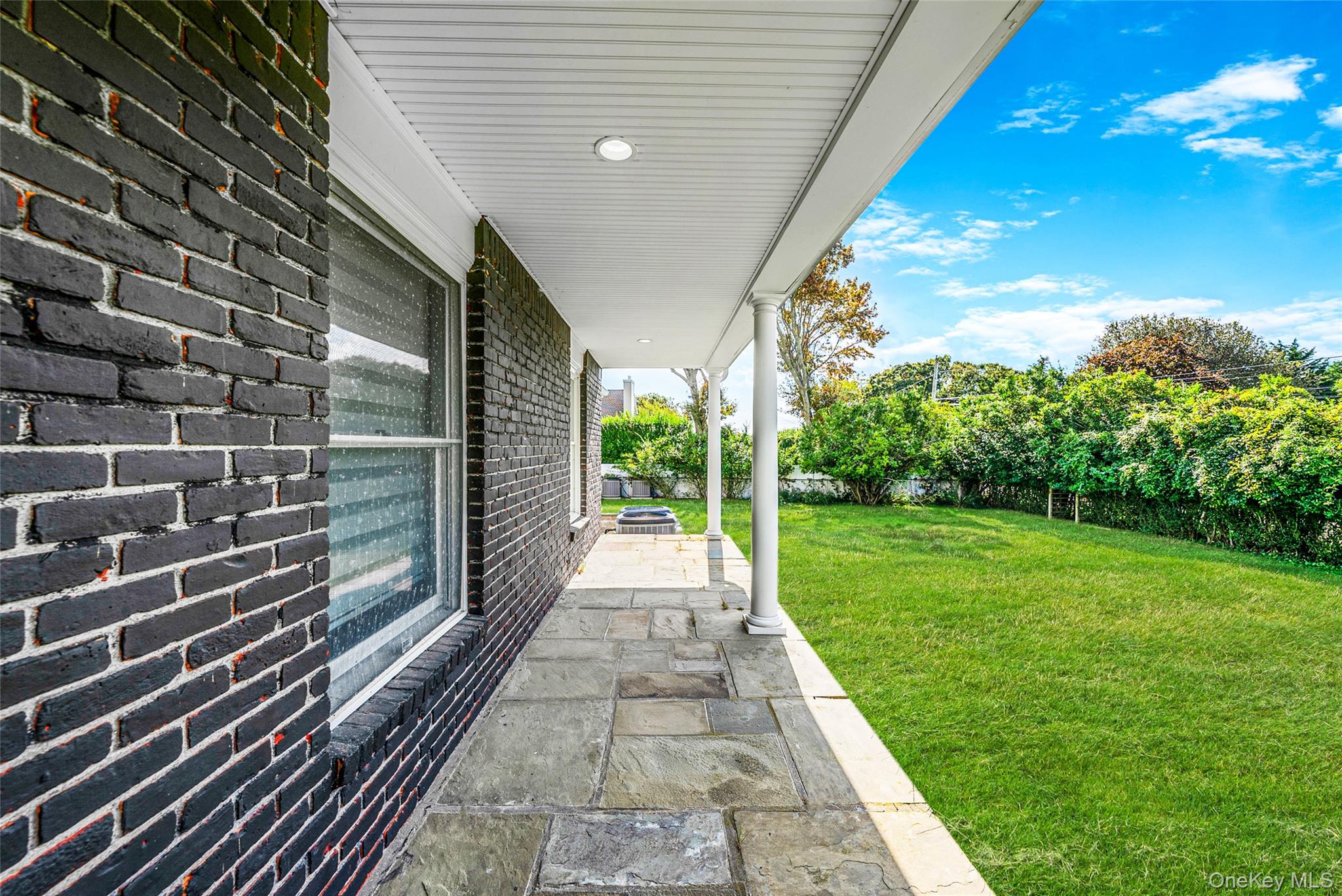 345 Durkee Lane – For Sale photo 5