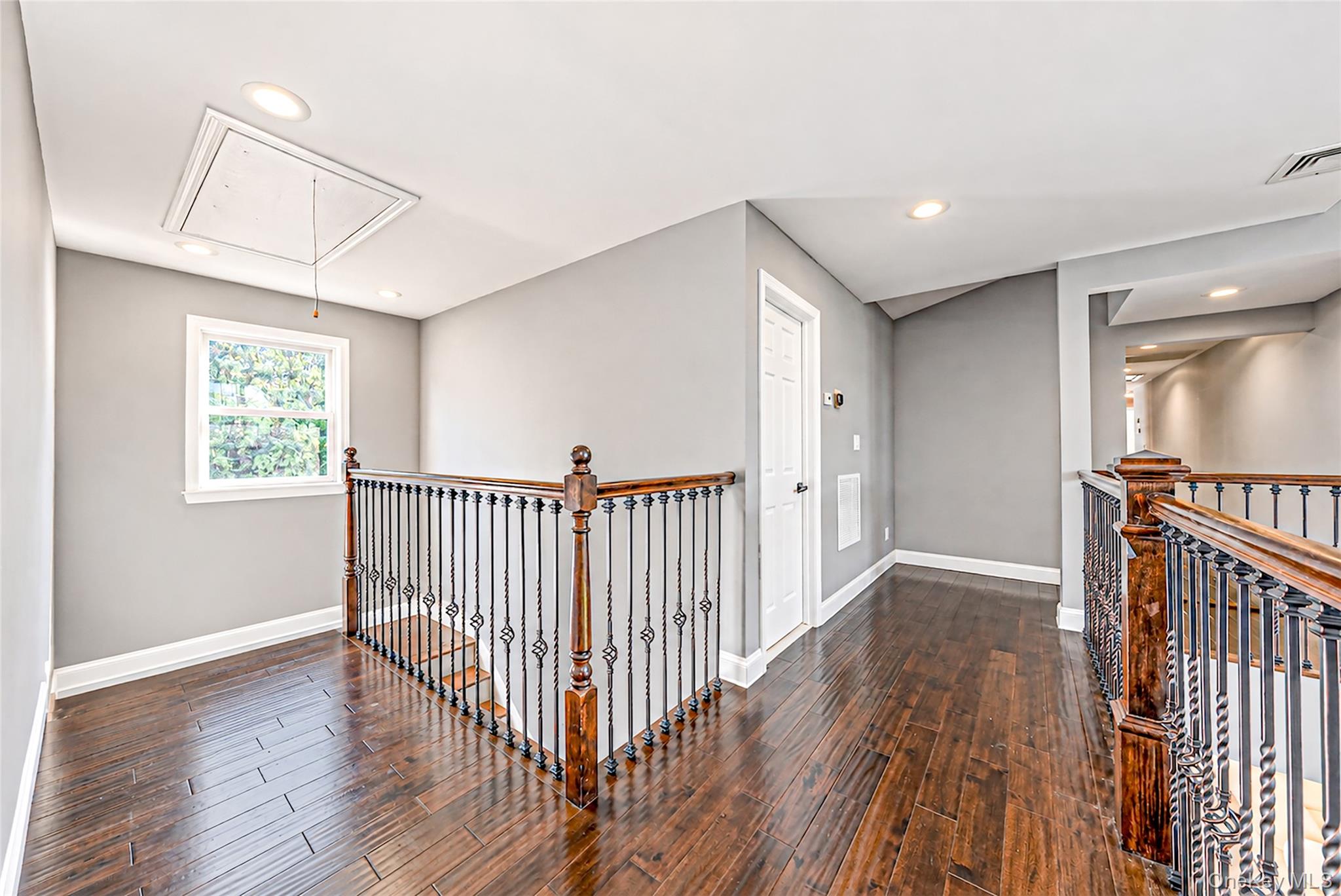 345 Durkee Lane – For Sale photo 9
