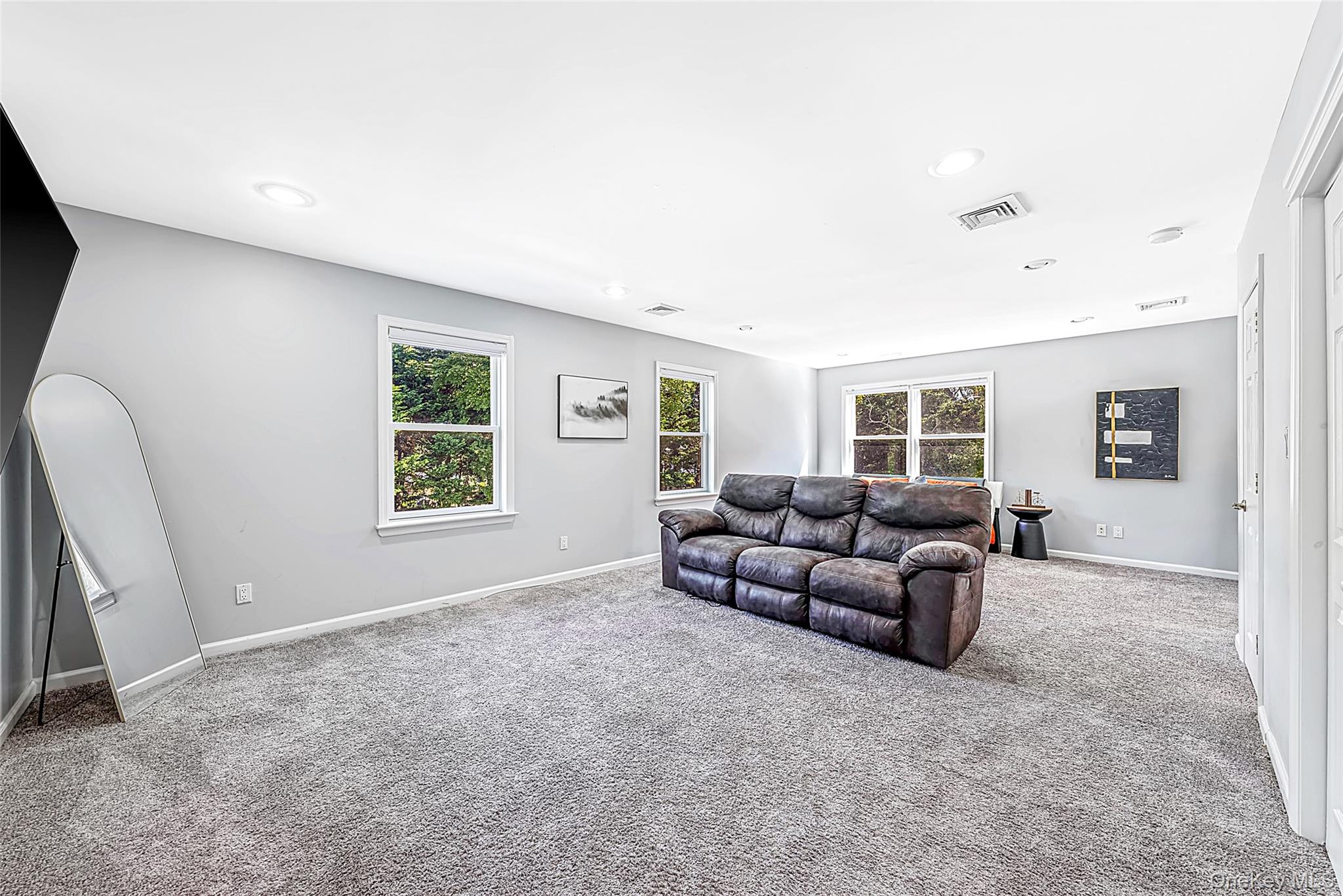 345 Durkee Lane – For Sale photo 27