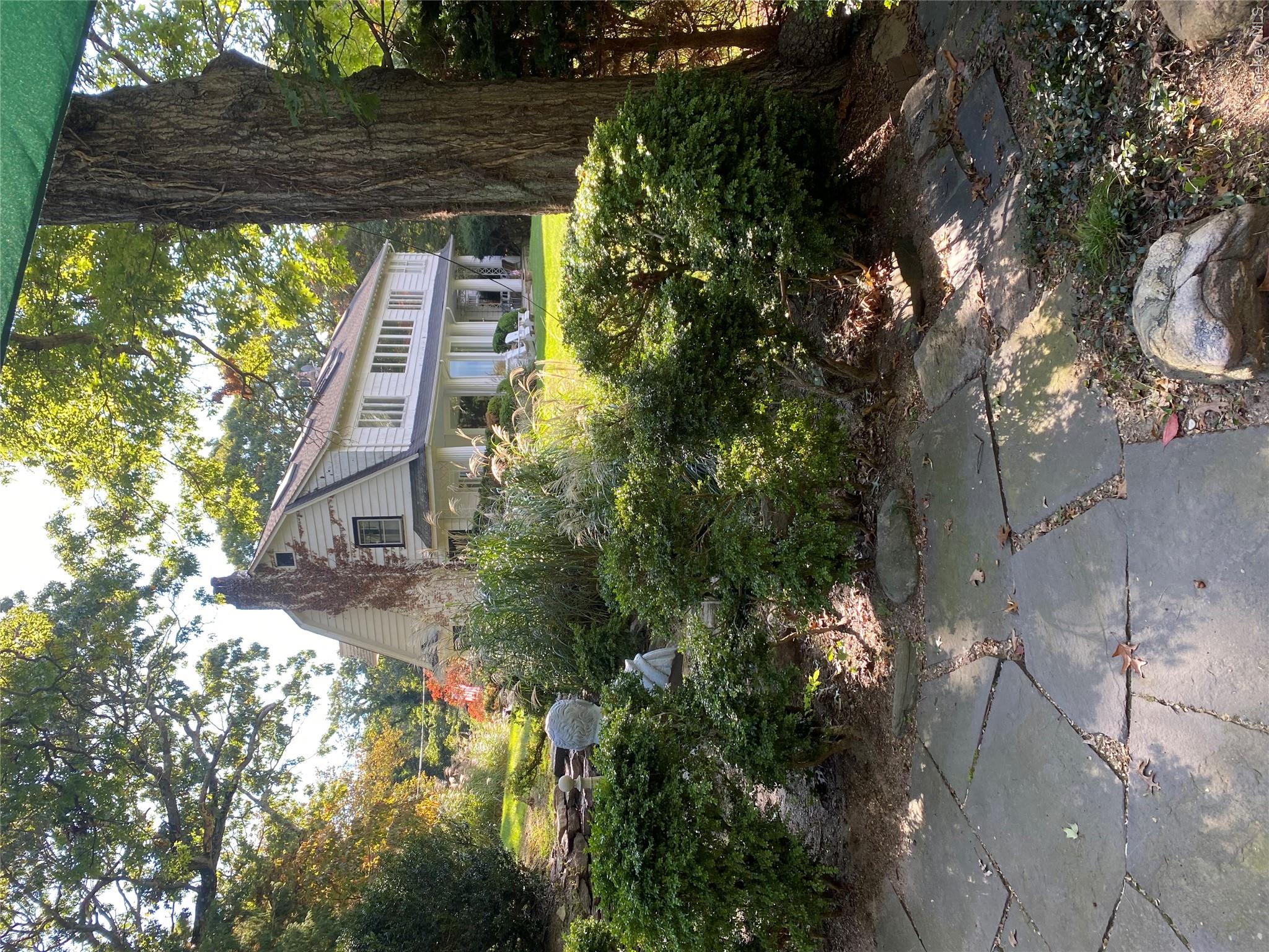 6 Arbutus Path – For Sale photo 49