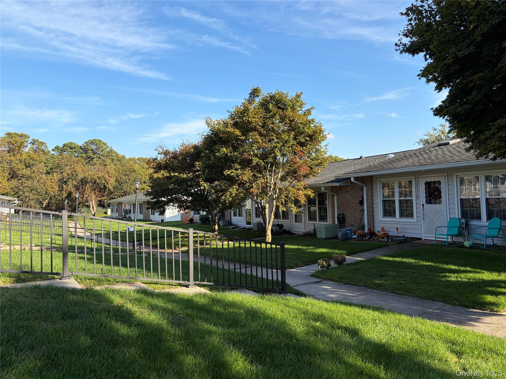 276 Berwick Court, Unit A photo 13