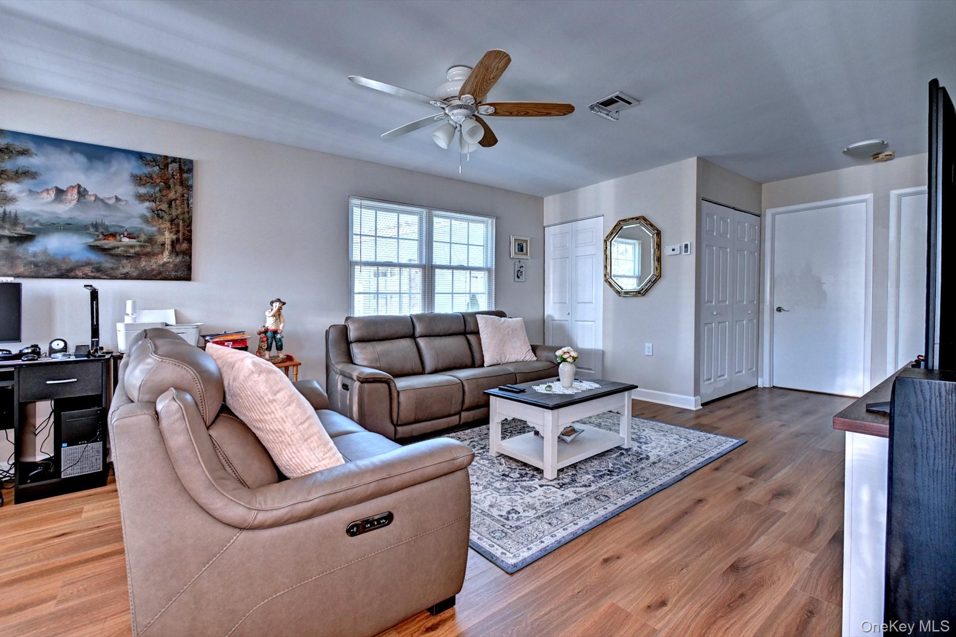 276 Berwick Court, Unit A photo 19