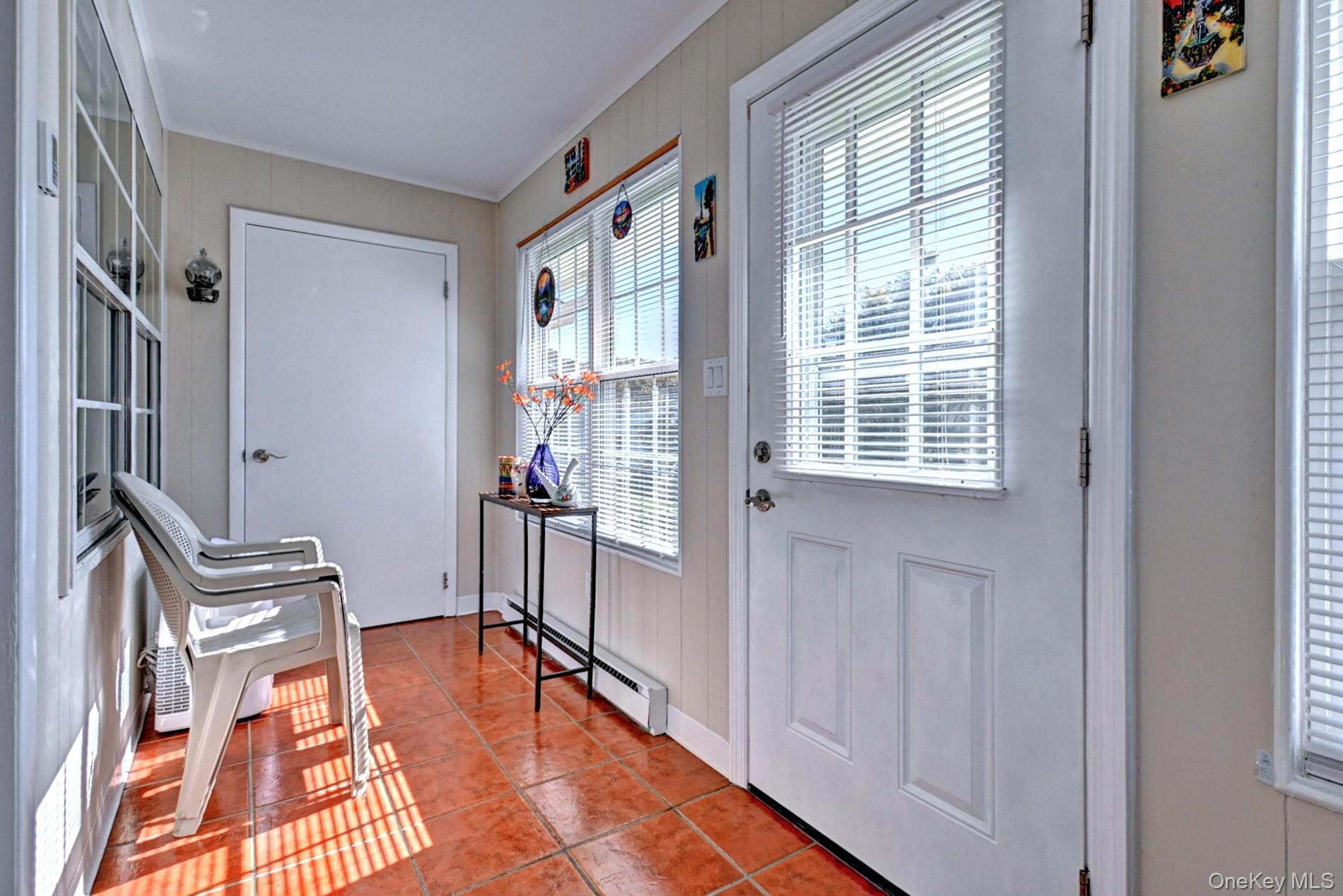 276 Berwick Court, Unit A photo 5