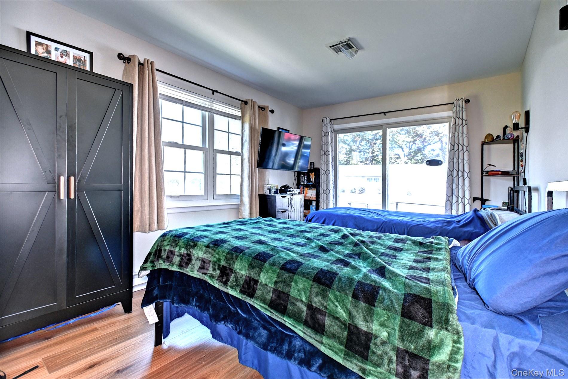 276 Berwick Court, Unit A photo 16