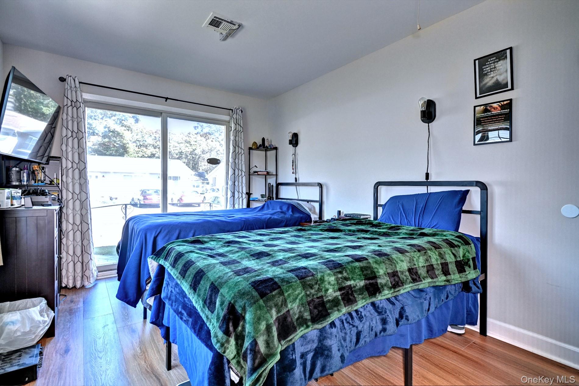 276 Berwick Court, Unit A photo 14