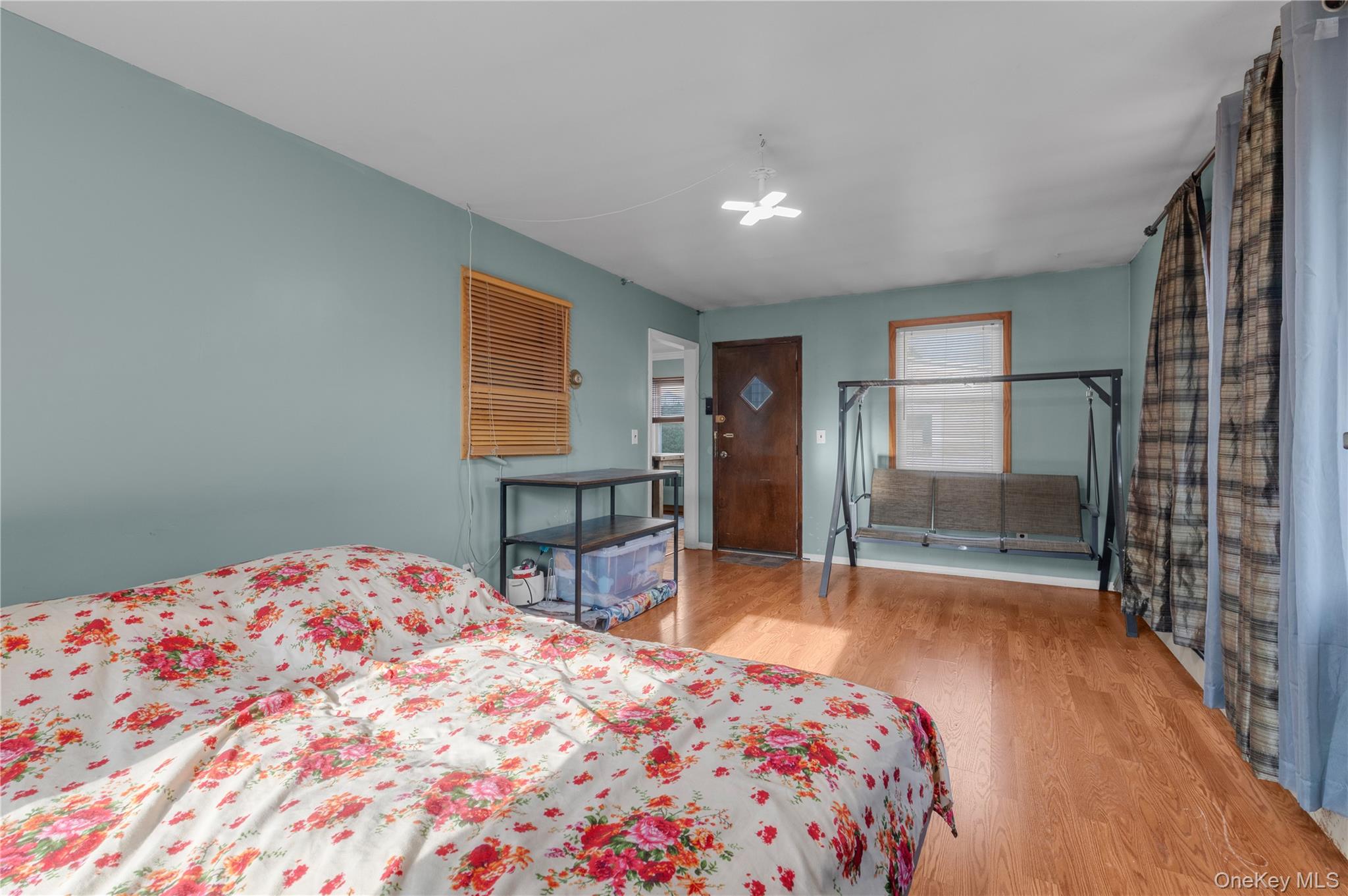 84 5th Street – For Sale photo 12