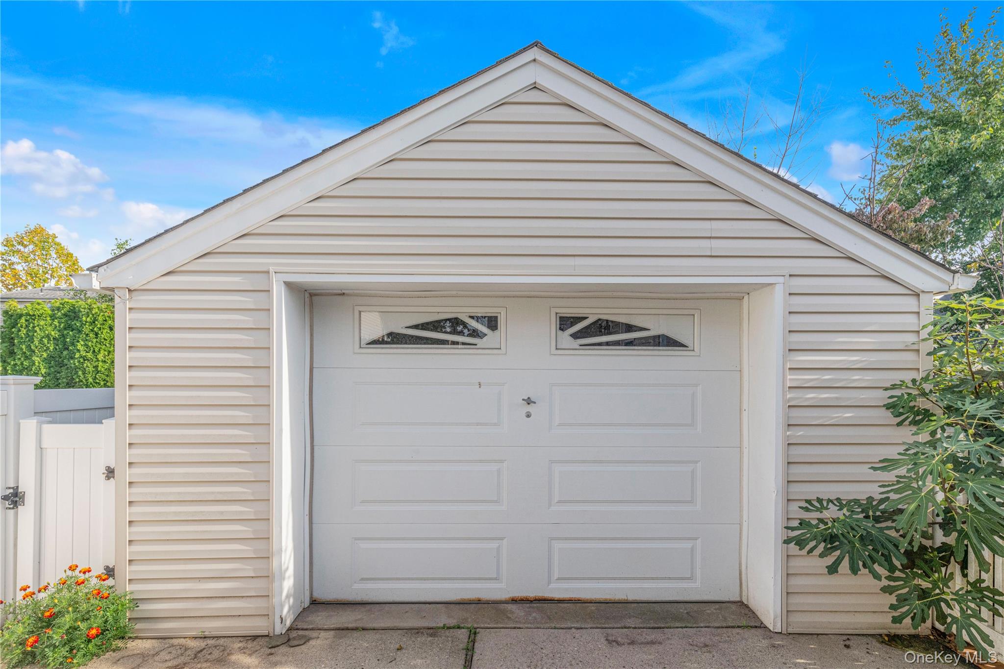 84 5th Street – For Sale photo 18