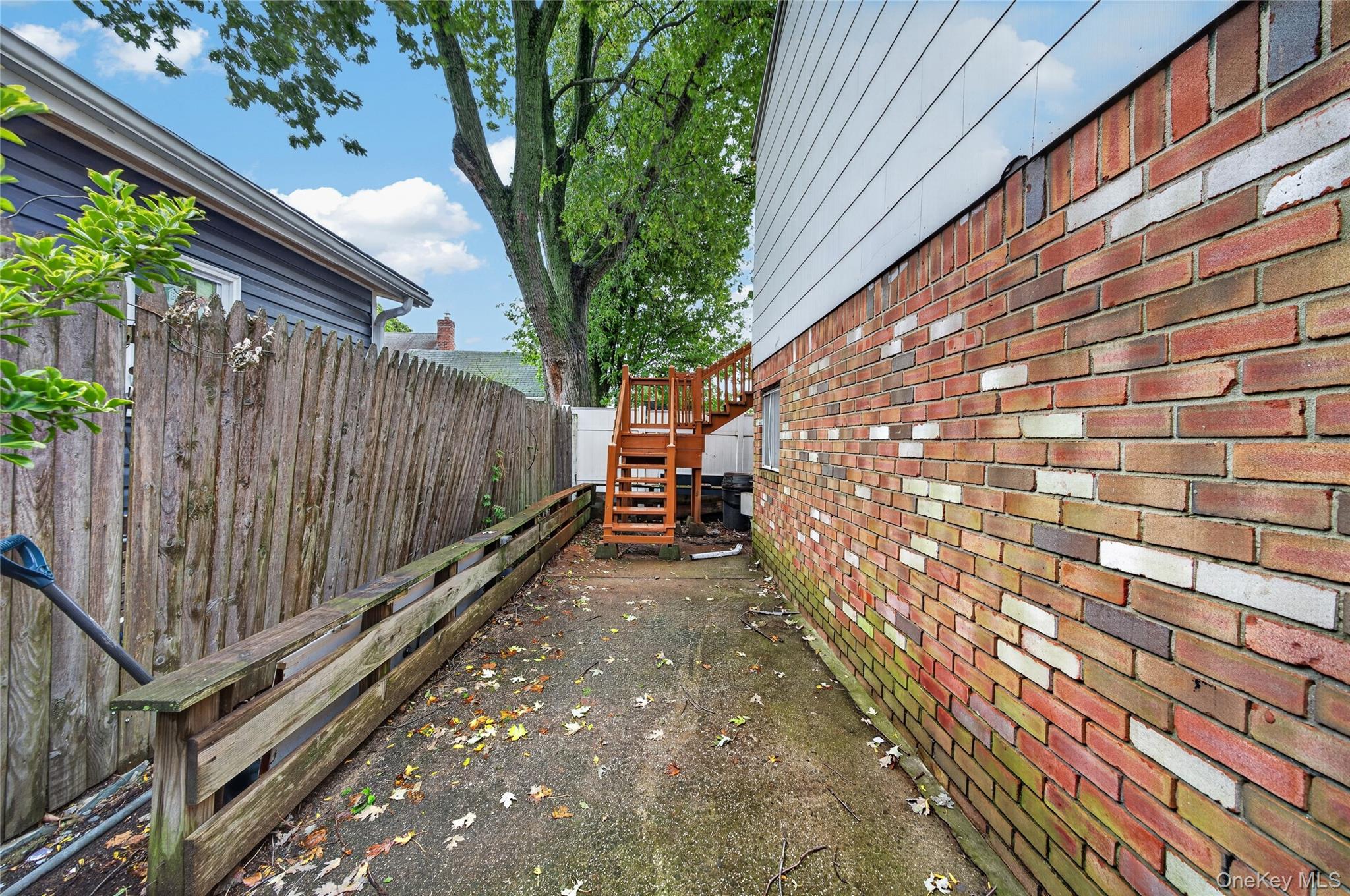147- 53 Weller Lane – For Sale photo 33