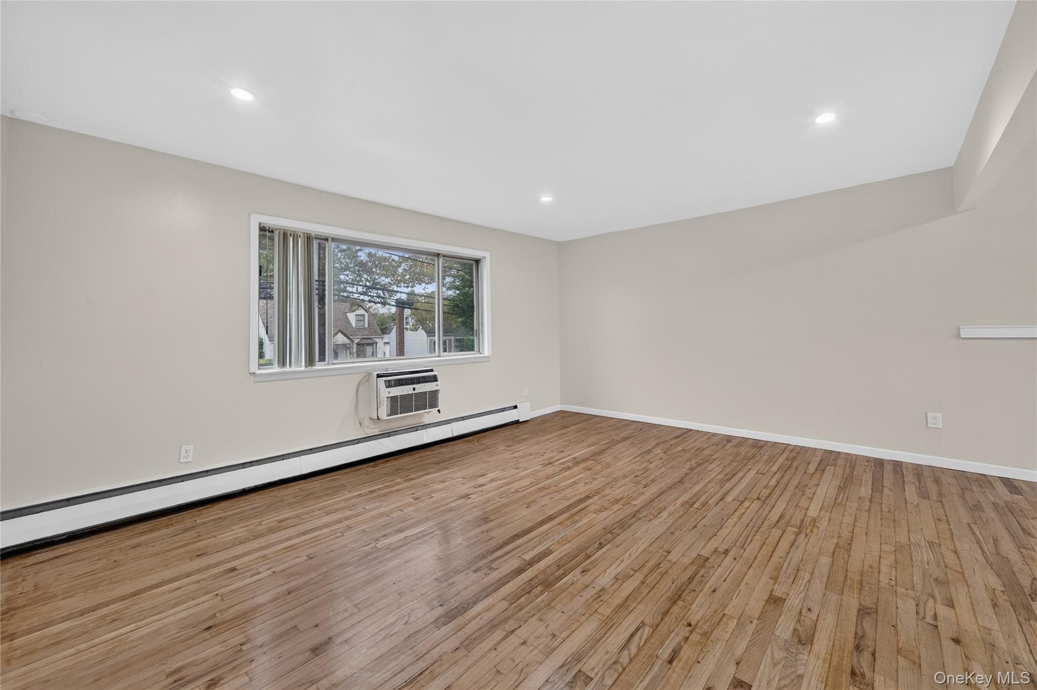 147- 53 Weller Lane – For Sale photo 4