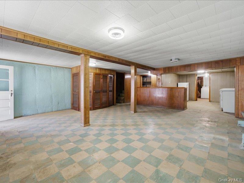 1058 E 211th Street – For Sale photo 20