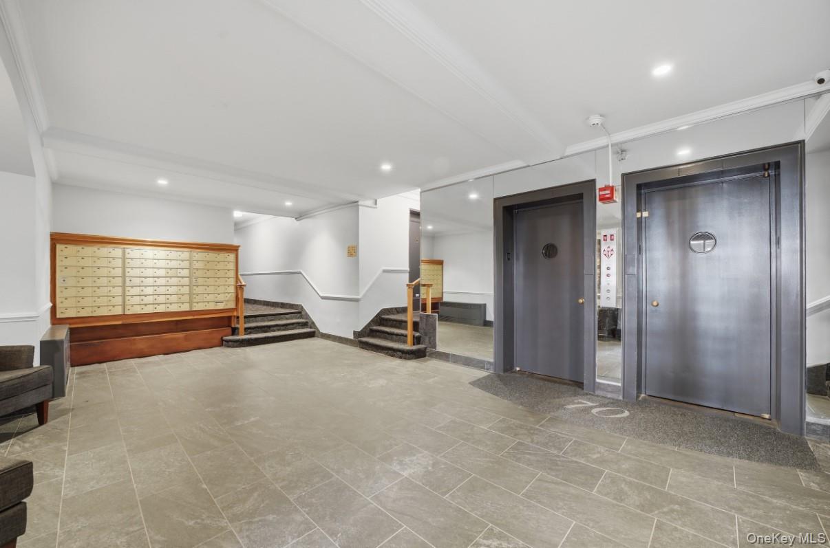 70 Locust Avenue, Unit 103B photo 5