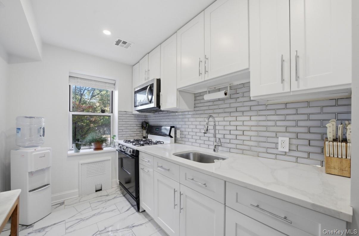70 Locust Avenue, Unit 103B photo 7