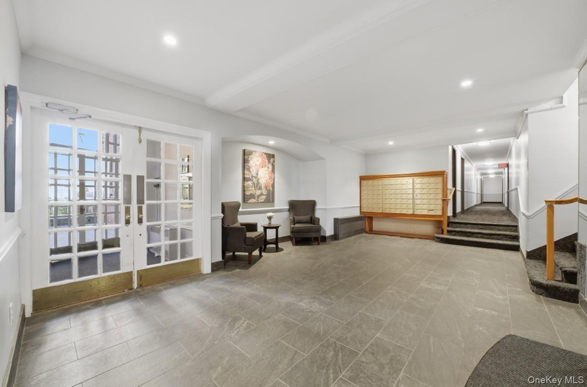 70 Locust Avenue, Unit 103B photo 4