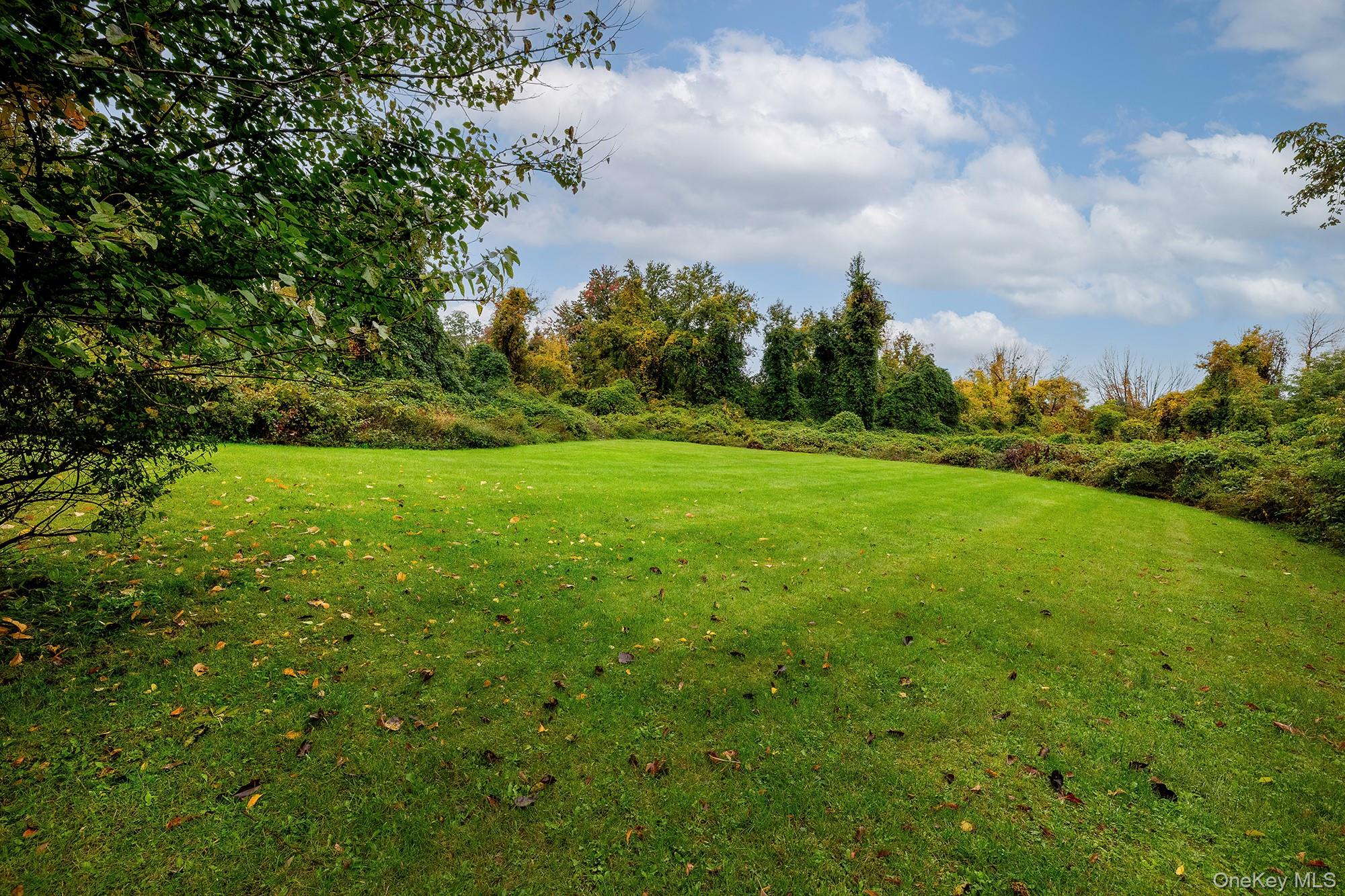 6 Rainbow Crest – For Sale photo 46