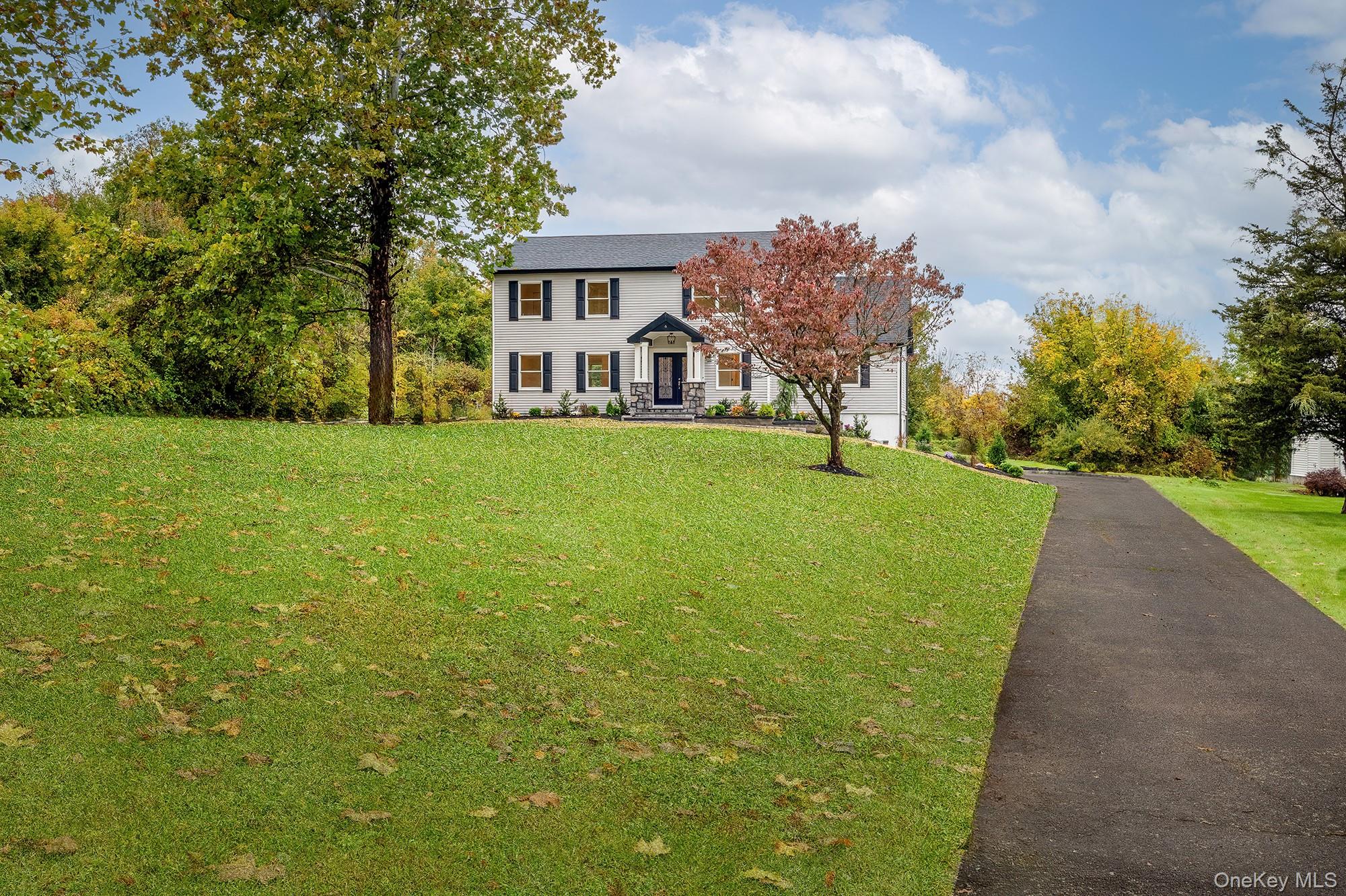 6 Rainbow Crest – For Sale photo 4