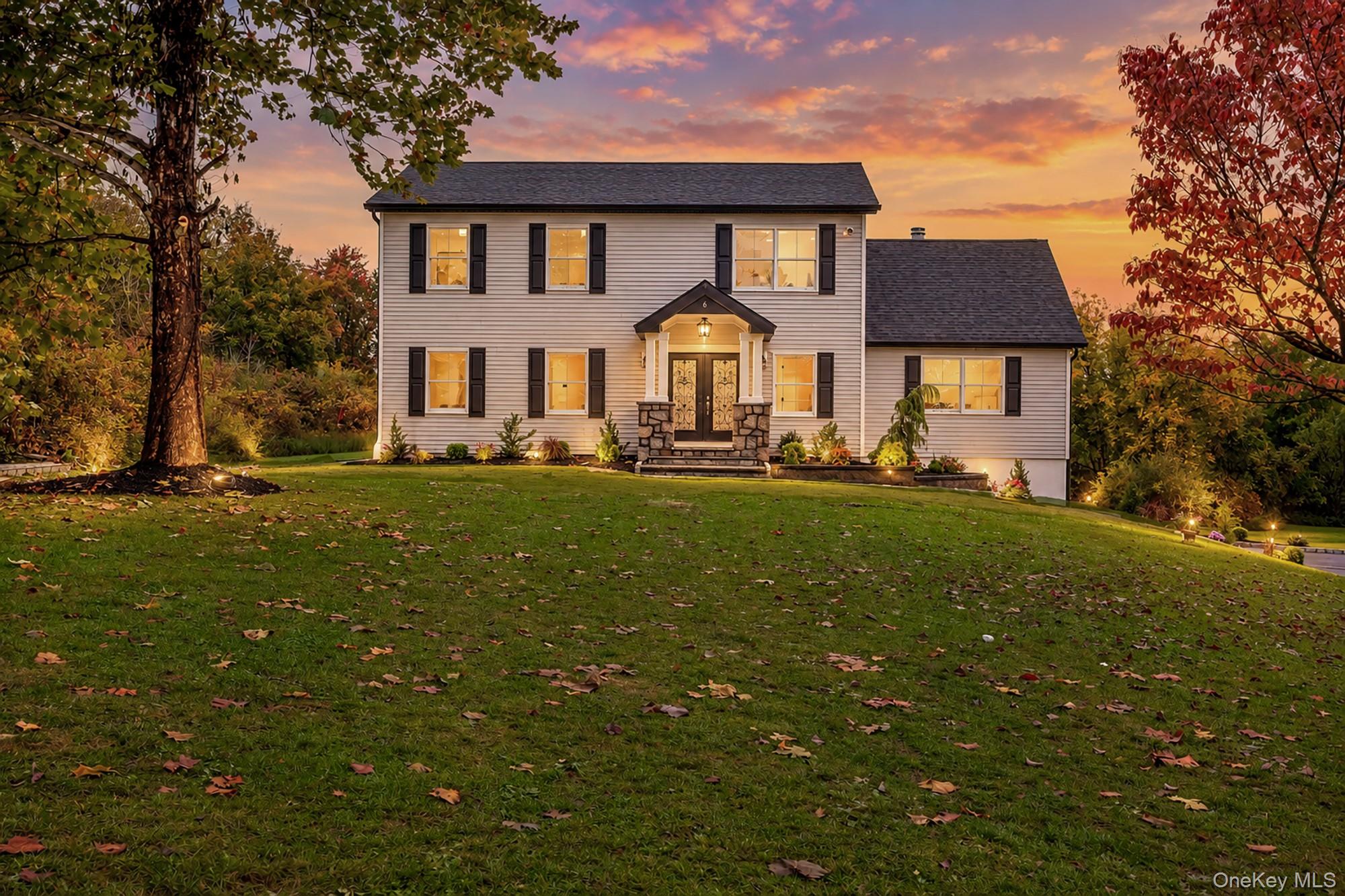 6 Rainbow Crest – For Sale
