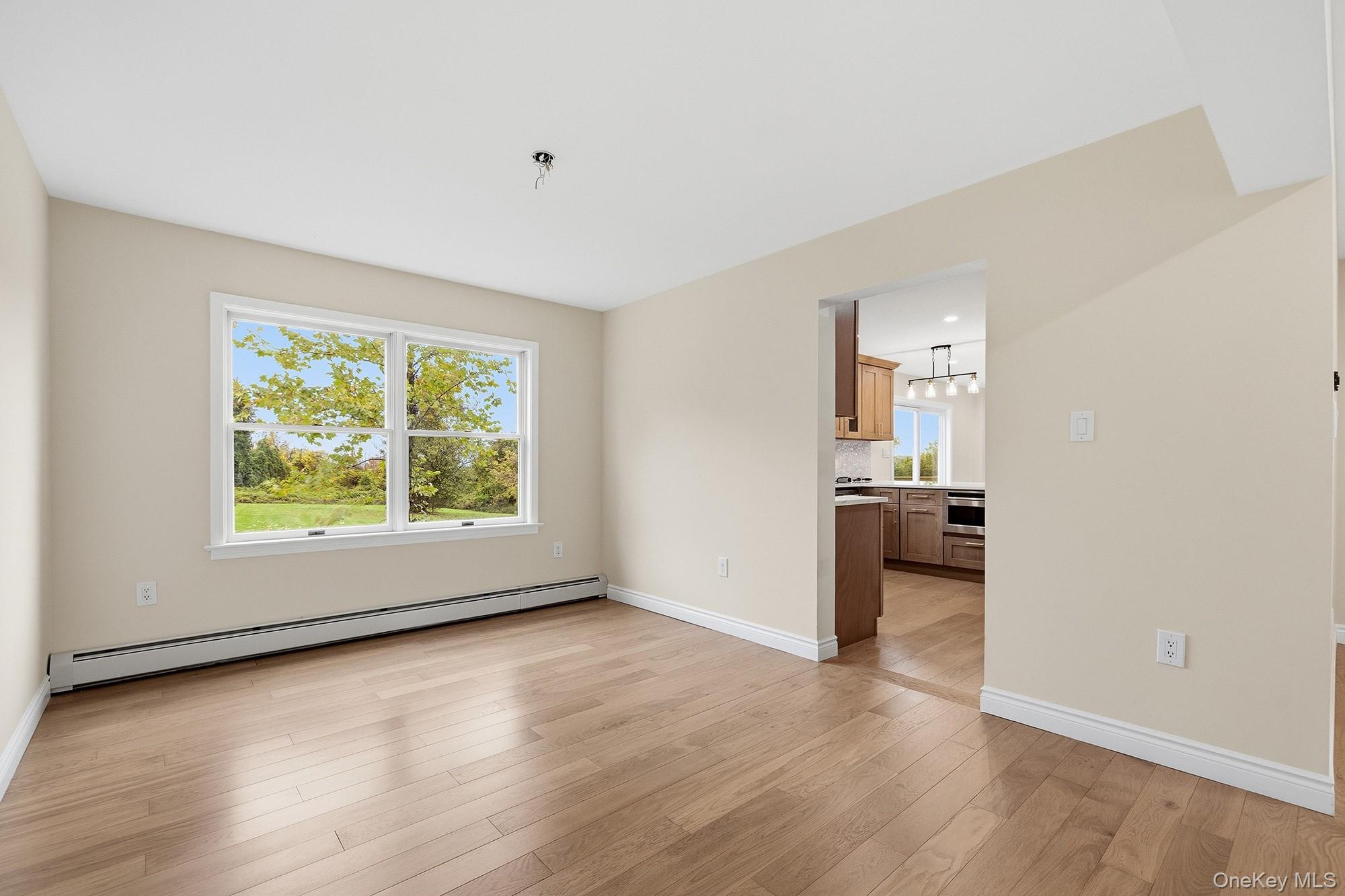 6 Rainbow Crest – For Sale photo 21