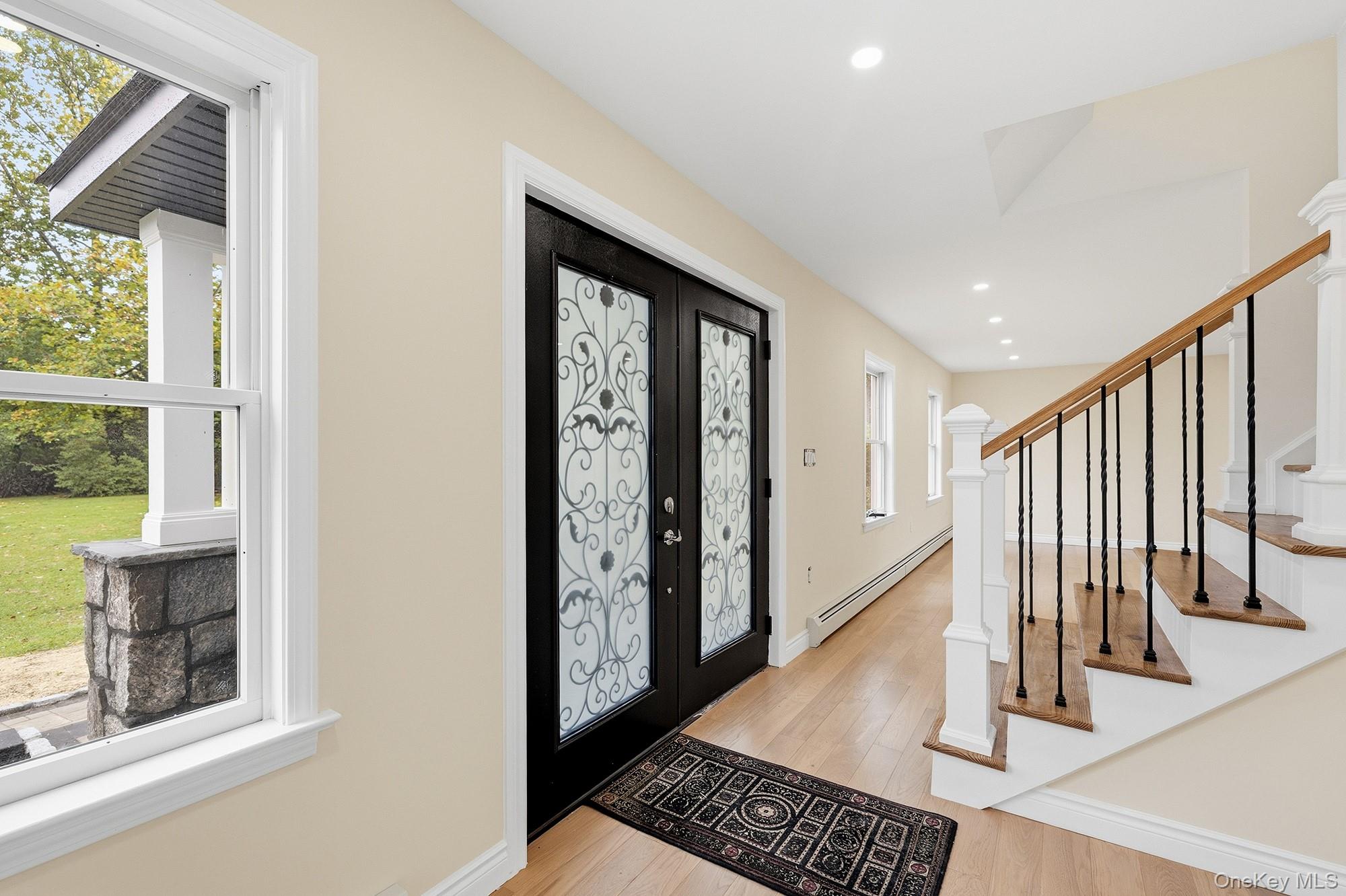 6 Rainbow Crest – For Sale photo 6