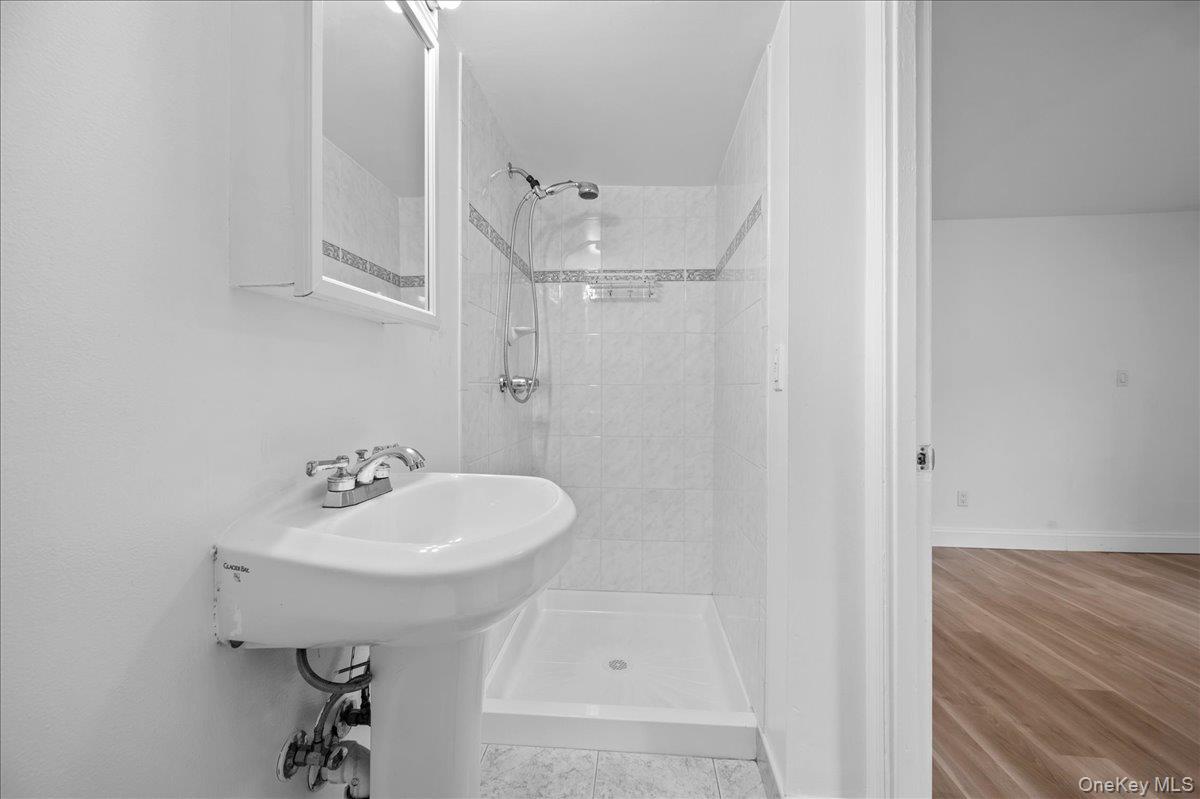 1481 Stadium Avenue – For Sale photo 36