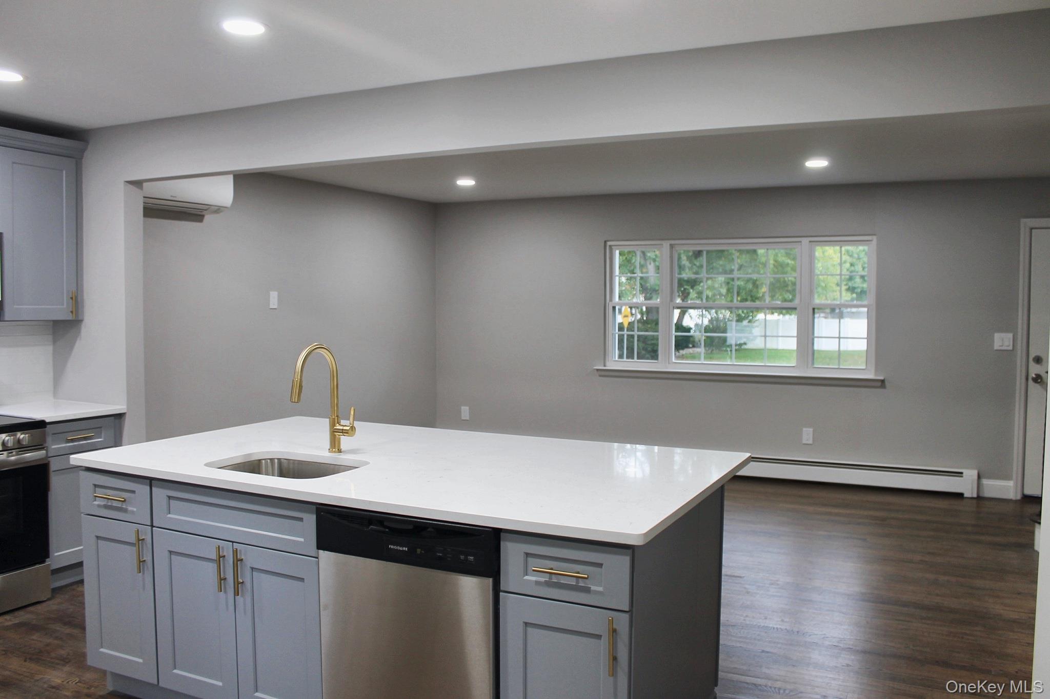 448 Terry Boulevard – For Rent photo 15