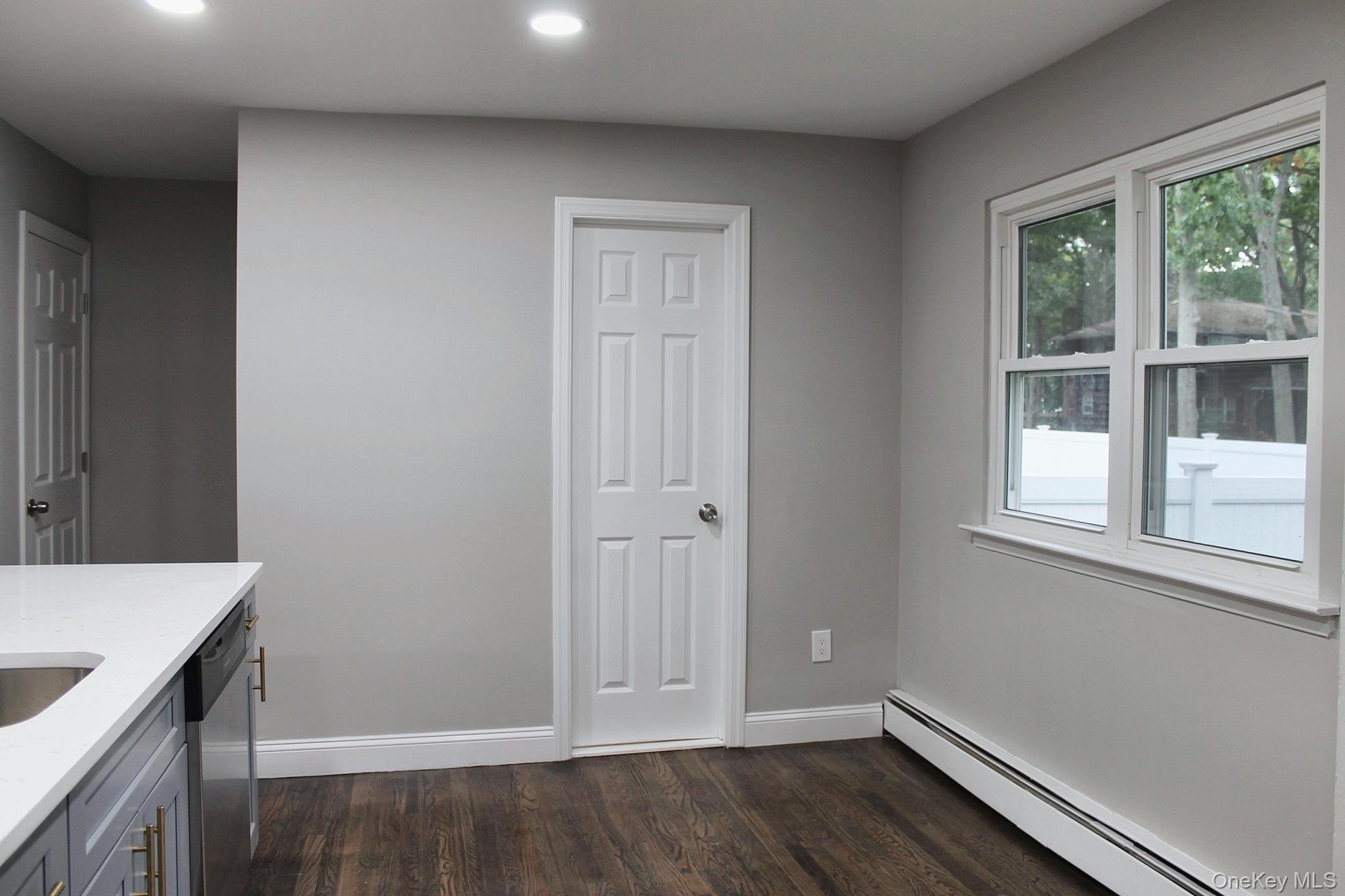 448 Terry Boulevard – For Rent photo 16