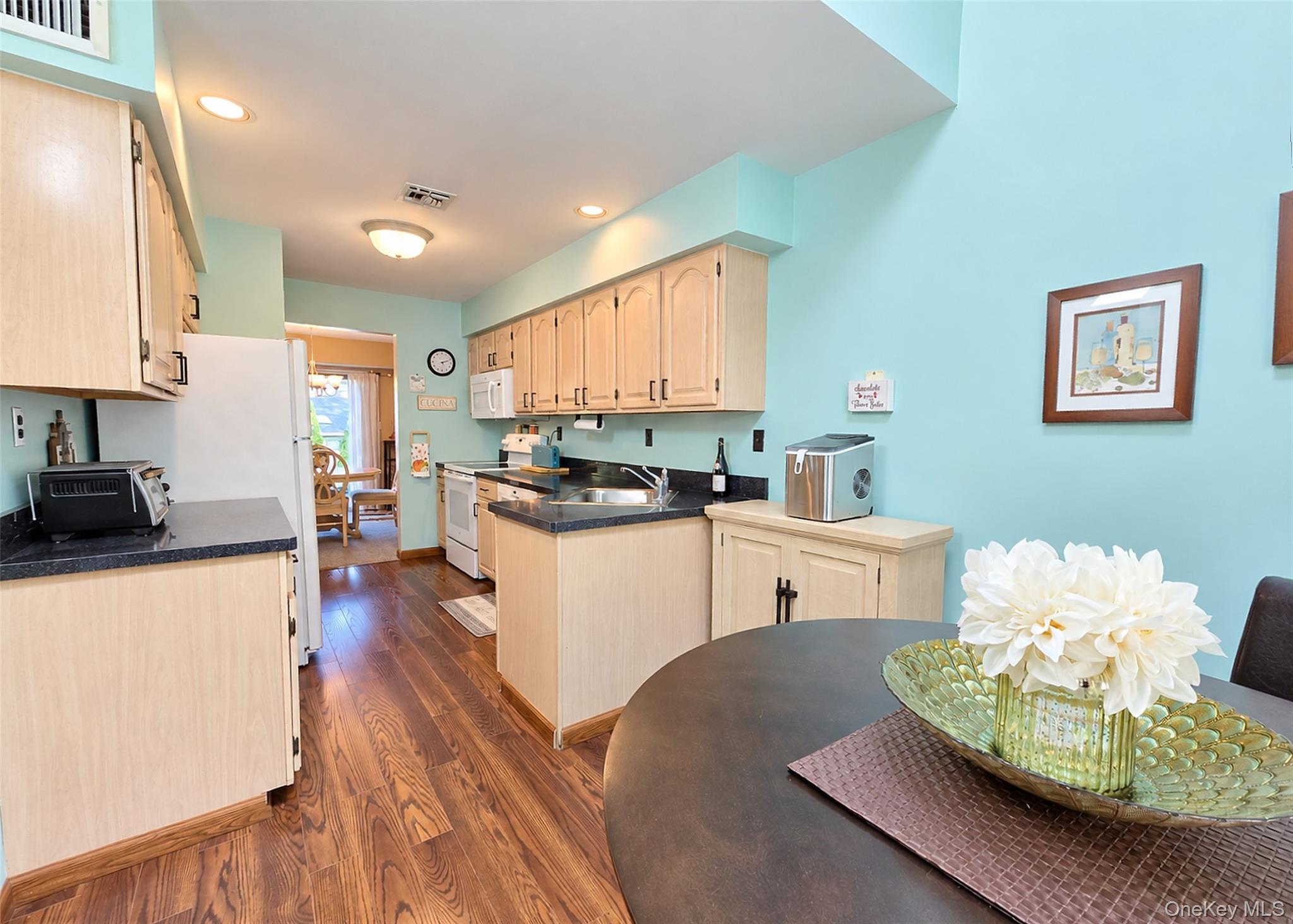 46 Jeremy Circle – For Sale photo 7