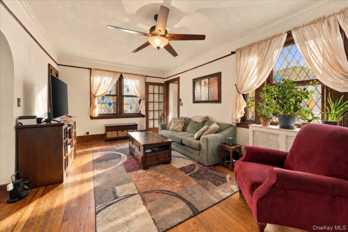 196 Hillside Avenue – For Sale photo 2