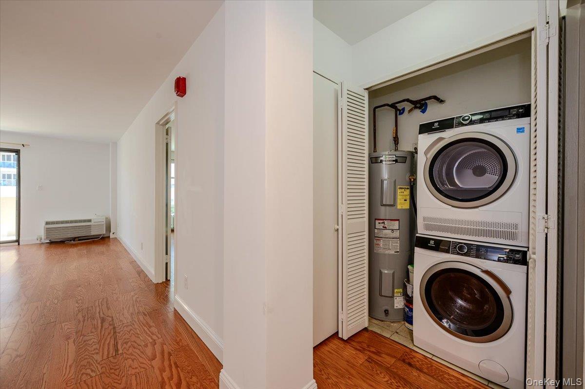 360 Shore Road, Unit 3B photo 19