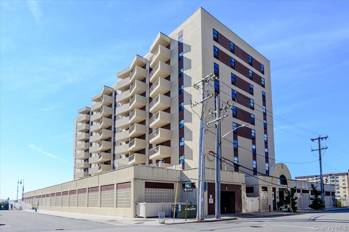 360 Shore Road, Unit 3B