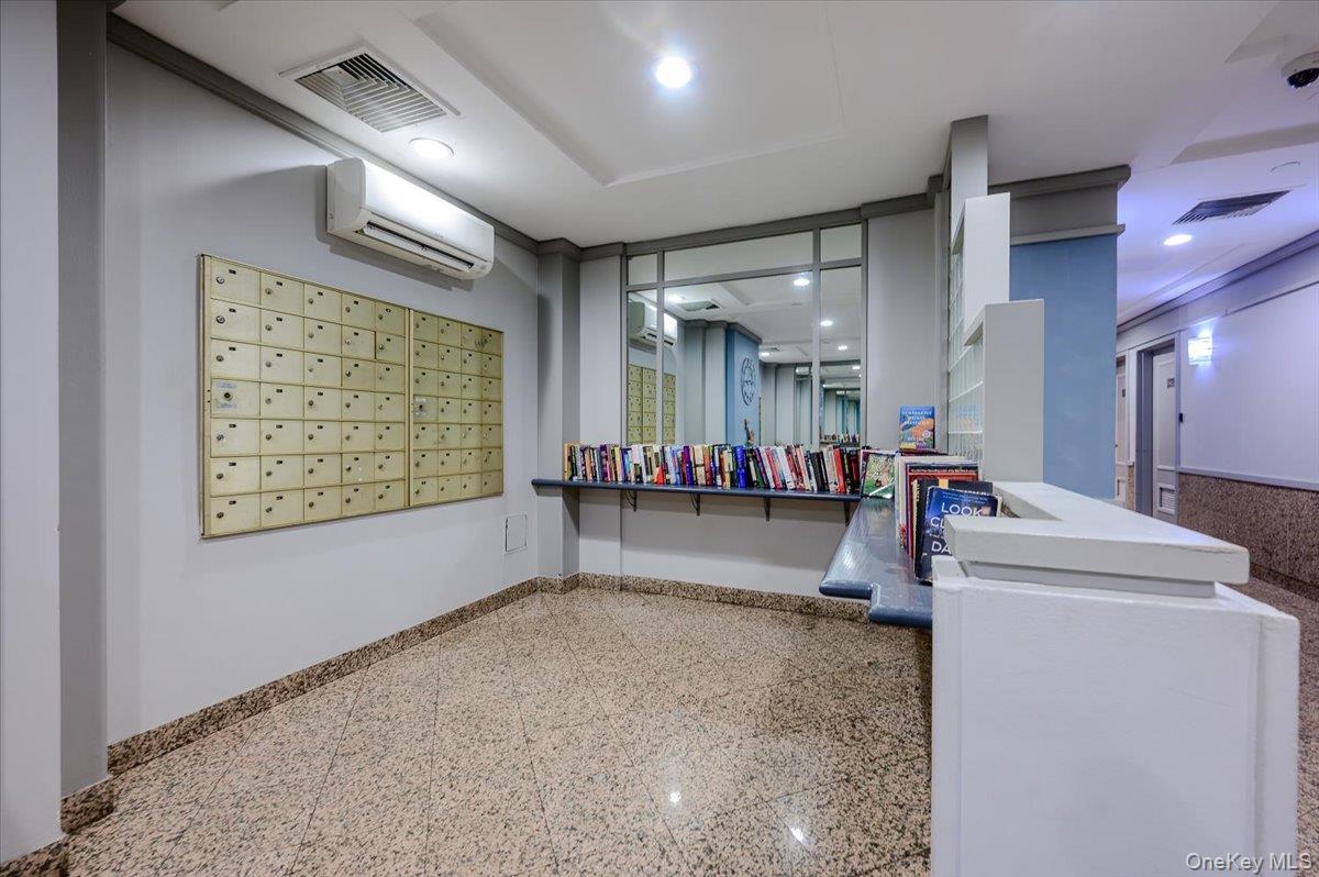360 Shore Road, Unit 3B photo 29