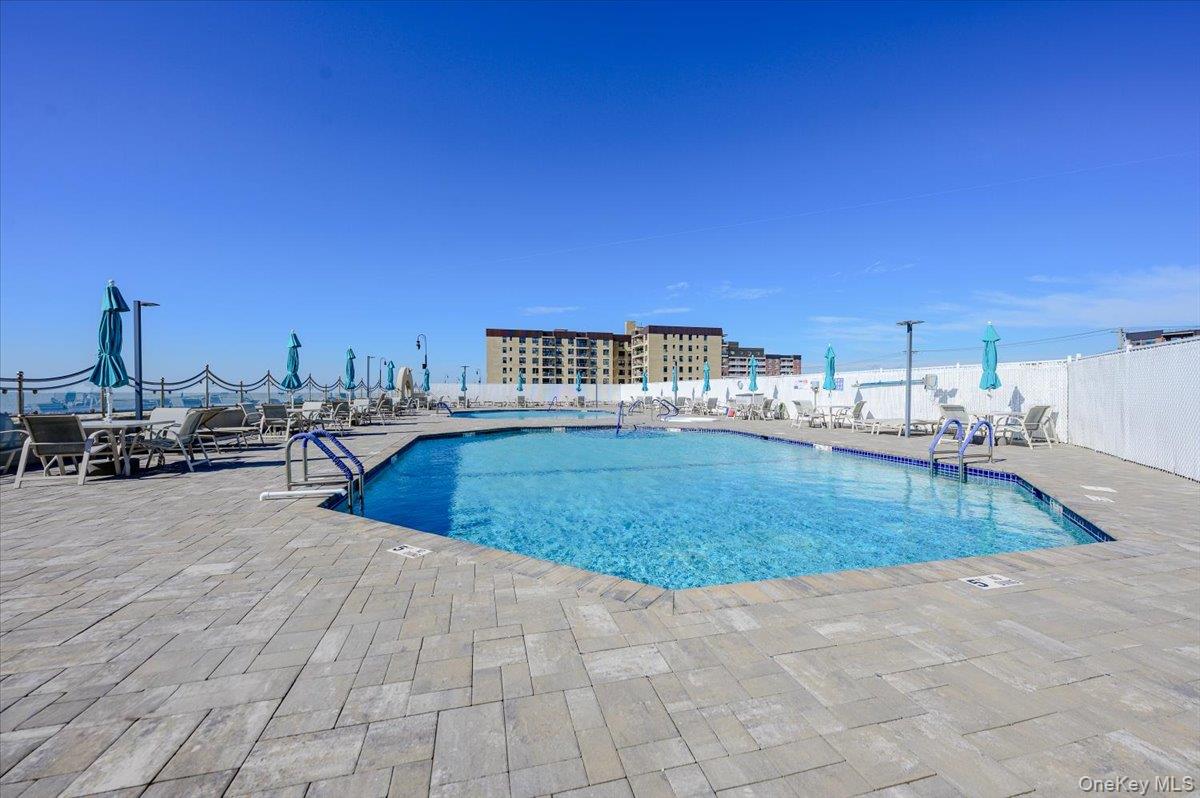 360 Shore Road, Unit 3B photo 23